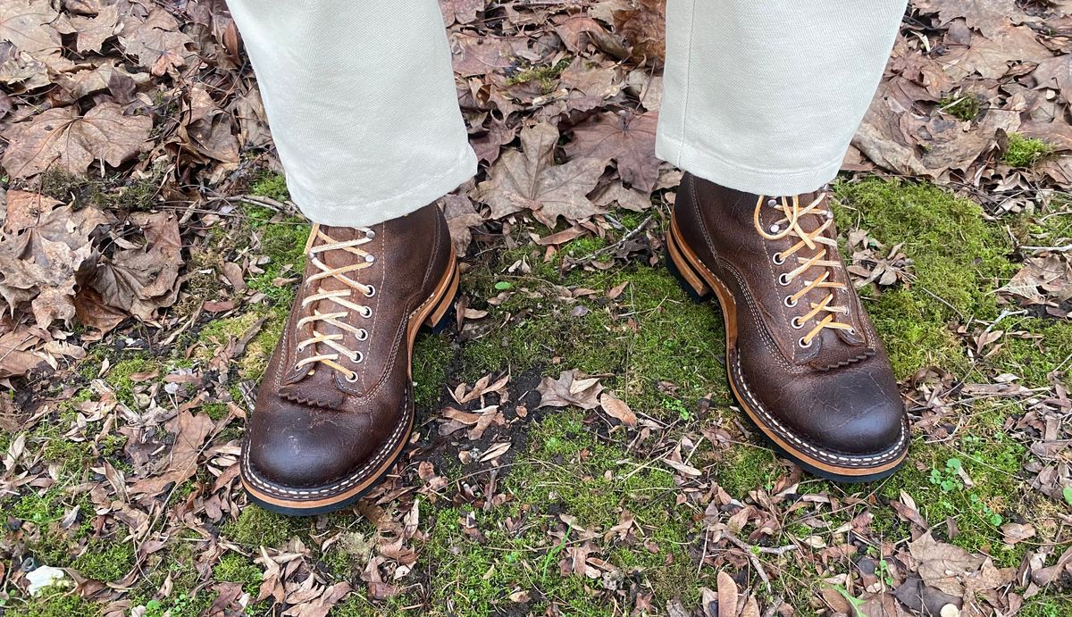 Photo by undifferentiated on January 13, 2026 of the White's 7” Custom MTO LTT in C.F. Stead Urban Brown Crazy Cow.