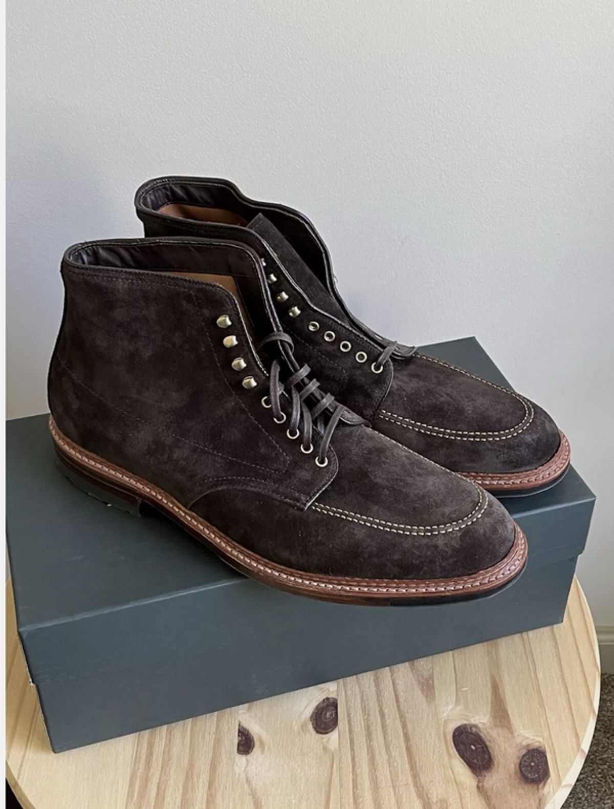 Photo by hf on March 13, 2025 of the Alden Indy Boot in Dark Brown Suede.