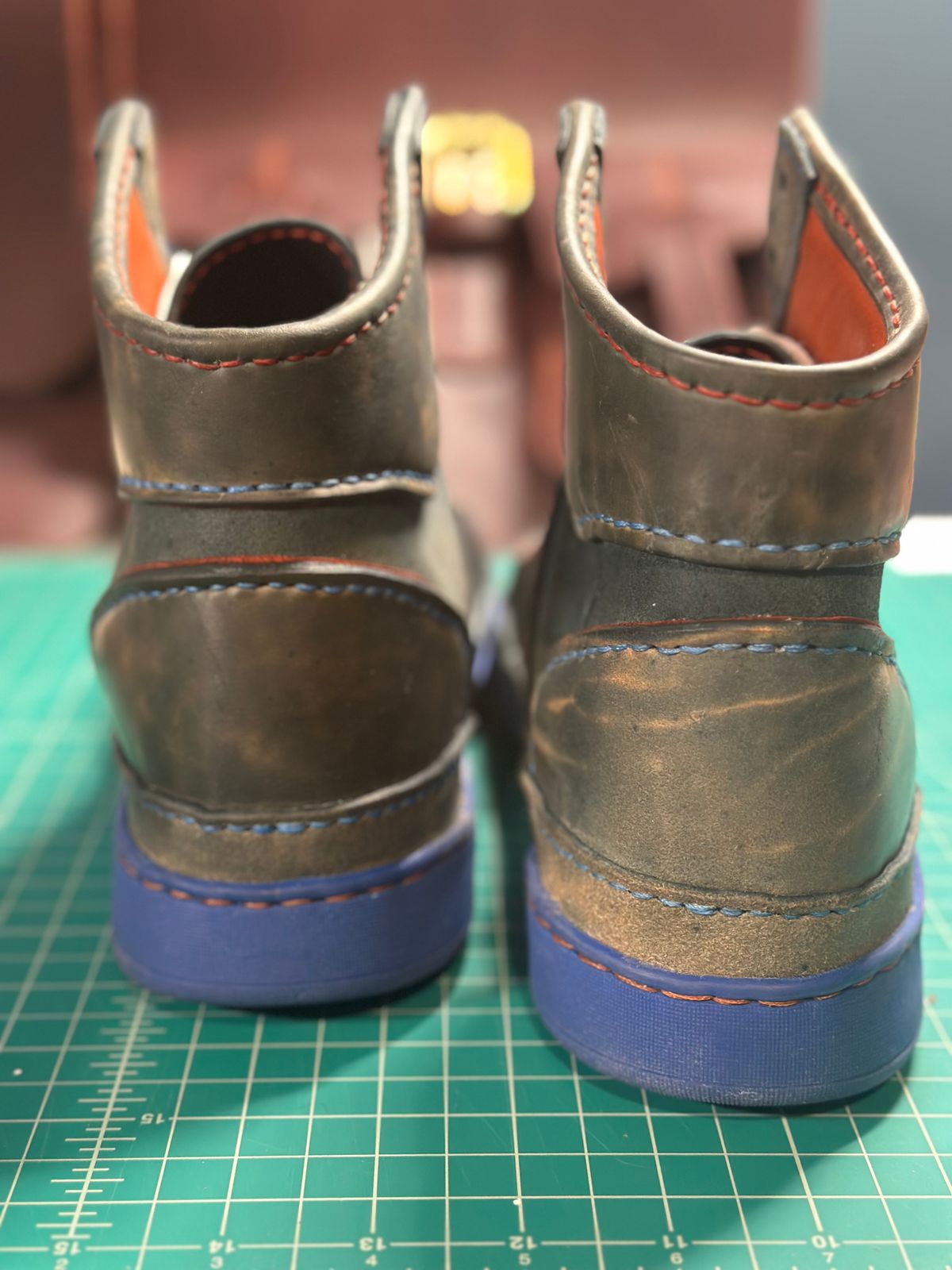 Photo by bricra1983 on September 27, 2025 of the Self-Made Hand Stitched Hi Top in Guidi Blue Reverse Horsebutt.