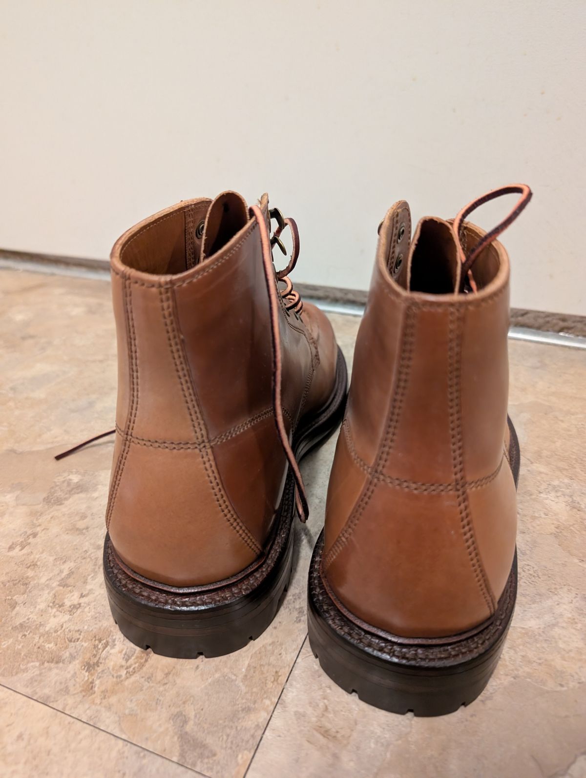 Photo by tyen10 on October 1, 2025 of the Grant Stone Brass Boot in Horween Honey Glazed Shell Cordovan.
