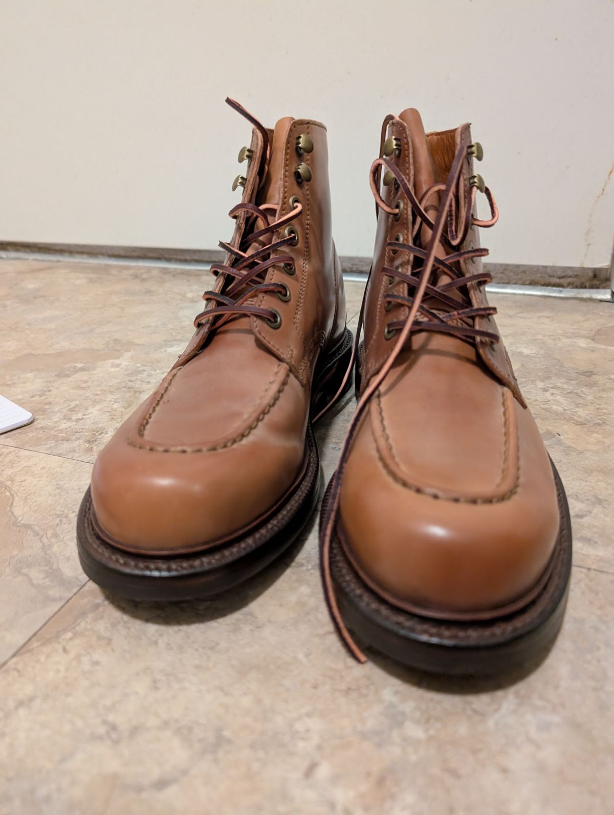 Photo by tyen10 on October 1, 2025 of the Grant Stone Brass Boot in Horween Honey Glazed Shell Cordovan.