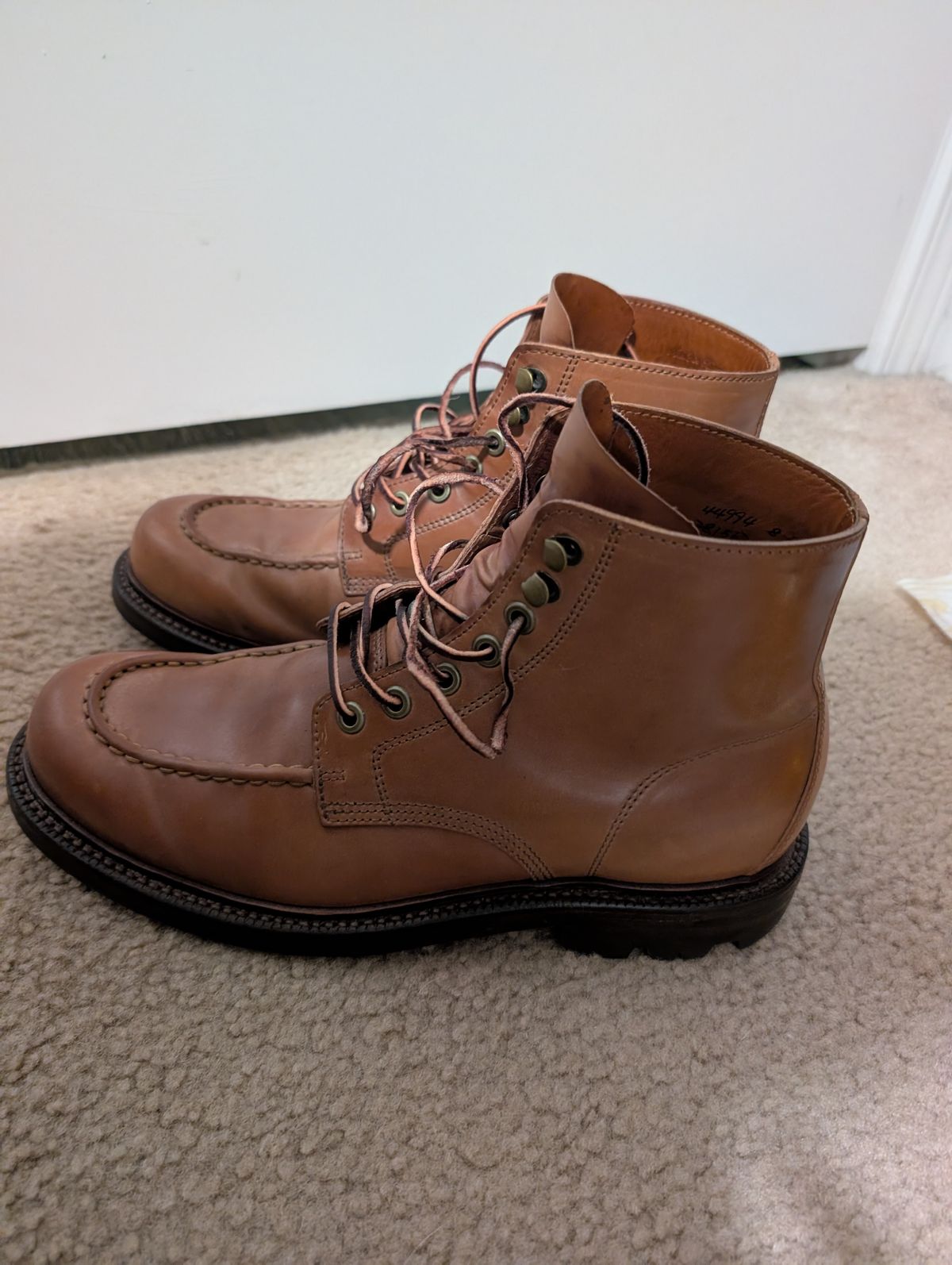 Photo by tyen10 on November 4, 2025 of the Grant Stone Brass Boot in Horween Honey Glazed Shell Cordovan.