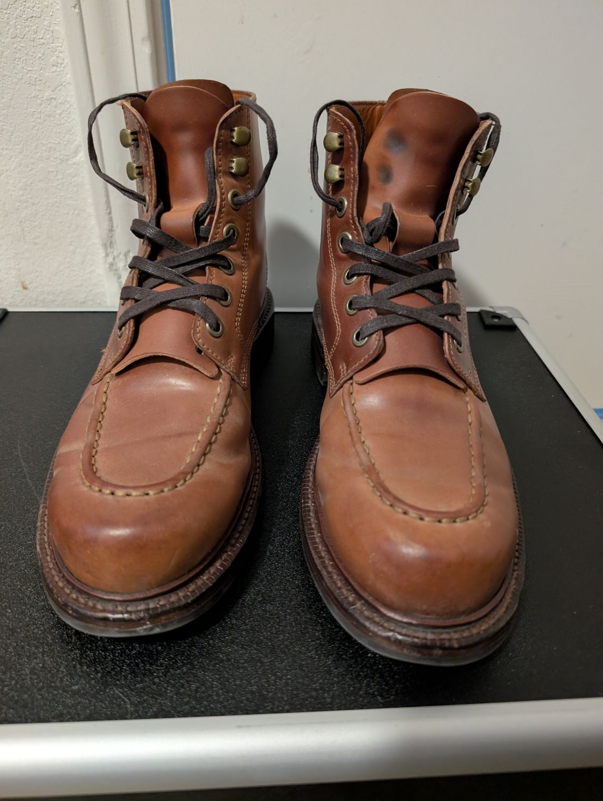 Photo by tyen10 on February 3, 2026 of the Grant Stone Brass Boot in Horween Honey Glazed Shell Cordovan.