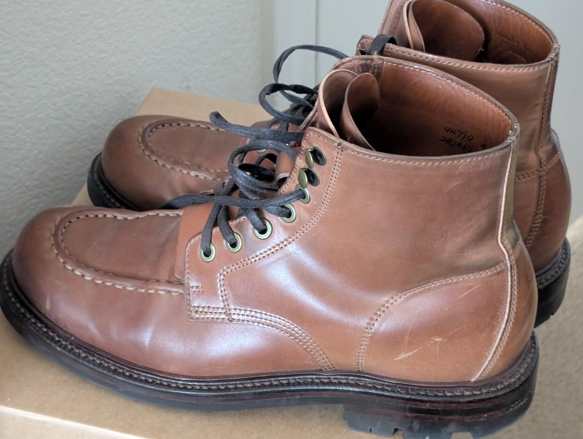 Photo by tyen10 on April 10, 2026 of the Grant Stone Brass Boot in Horween Honey Glazed Shell Cordovan.