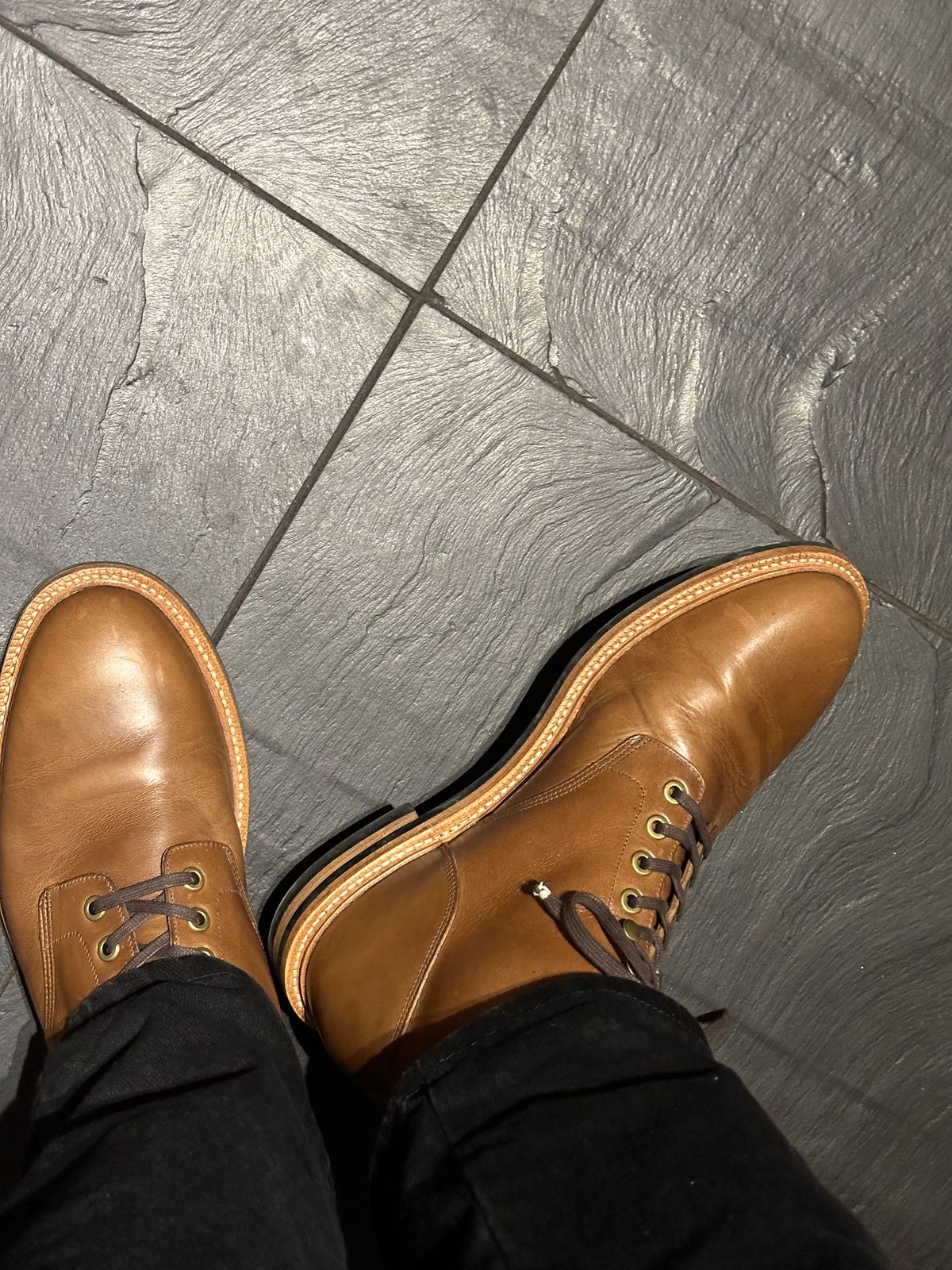 Photo by newenglandoldstyle on January 7, 2025 of the Grant Stone Diesel Boot in Horween Dune Chromexcel.