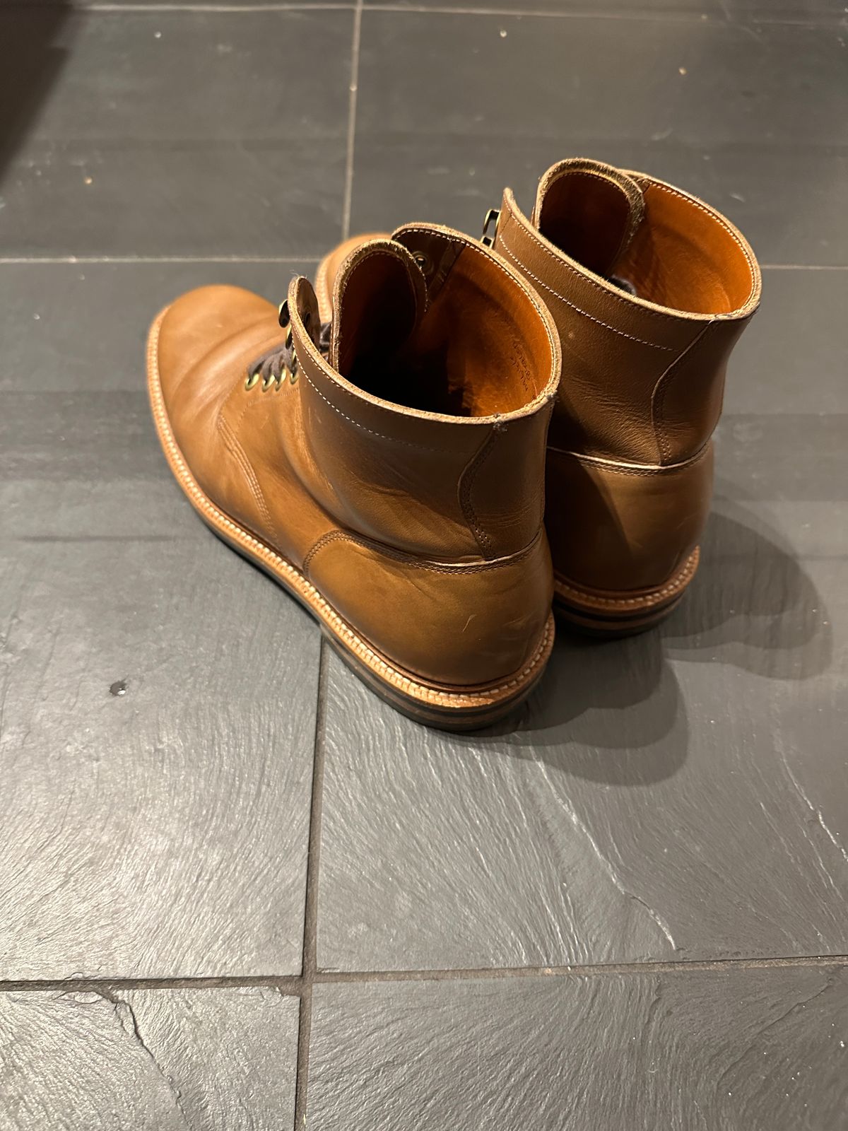 Photo by newenglandoldstyle on January 31, 2025 of the Grant Stone Diesel Boot in Horween Dune Chromexcel.
