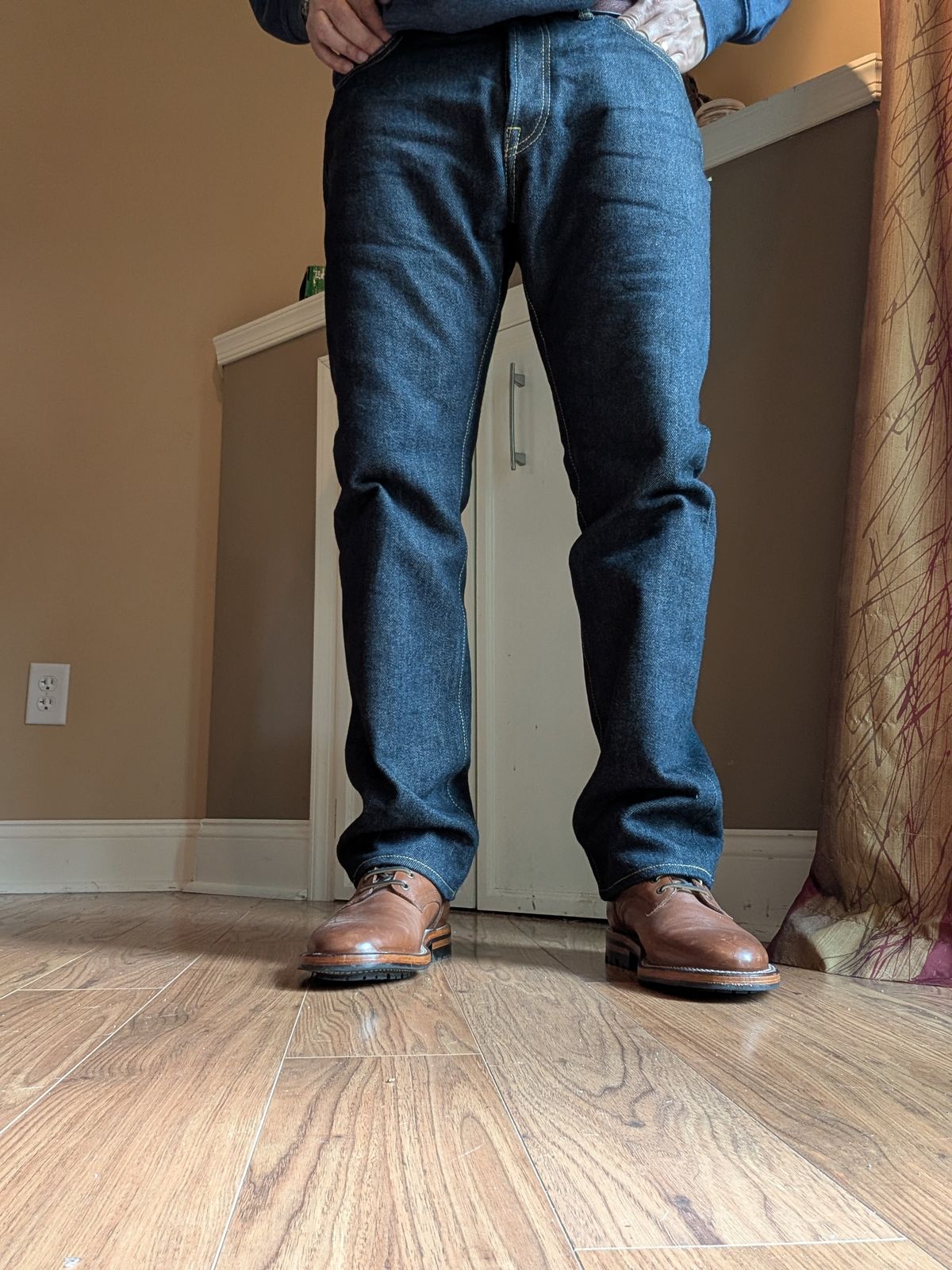 Photo by bladesandboots on May 23, 2025 of the Iron Heart IH-555S-21 in 21 Oz Indigo Denim.
