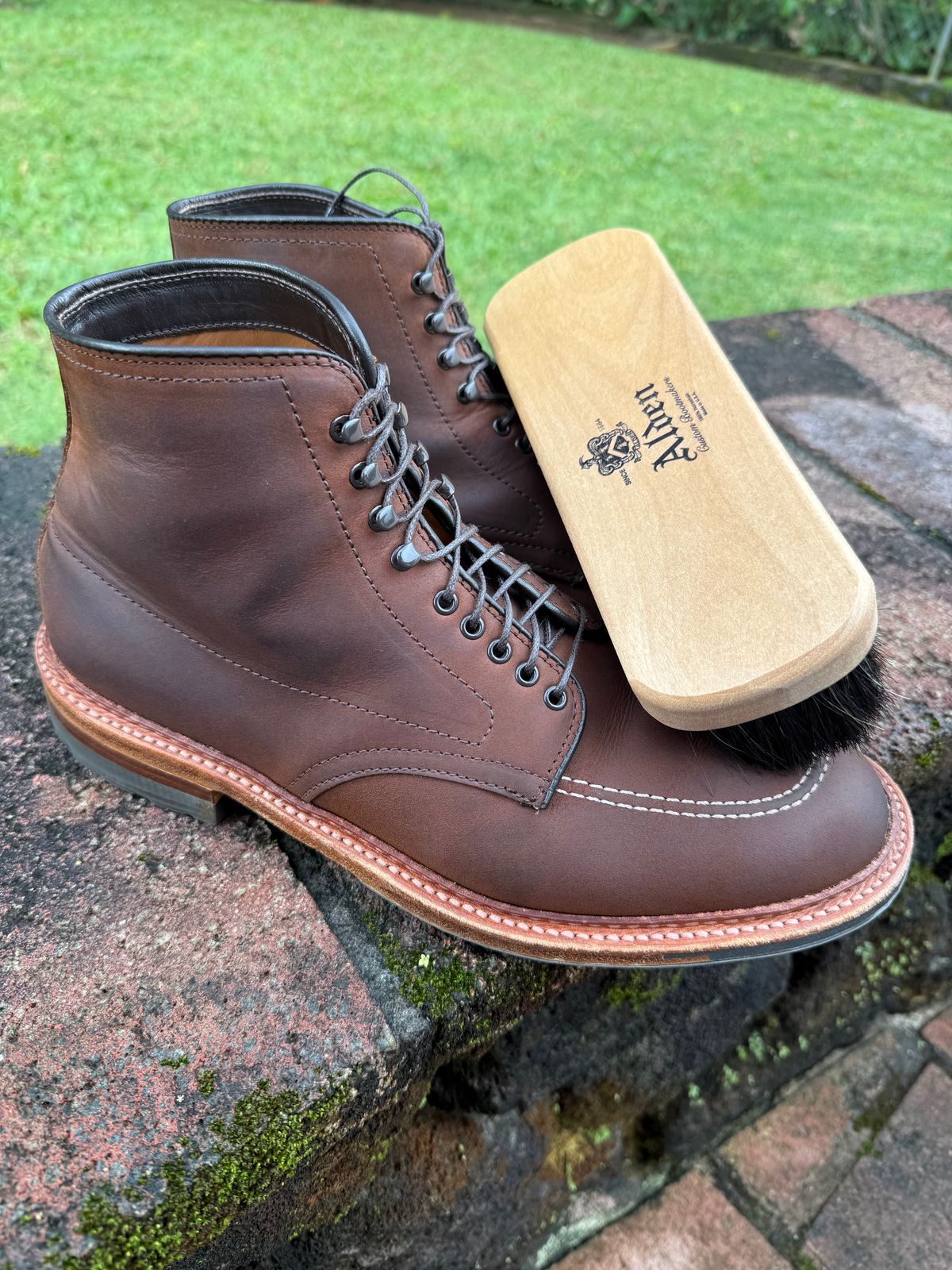 Photo by Kiihele13 on February 22, 2026 of the Alden Indy Boot in Horween Tobacco Smooth Chamois.