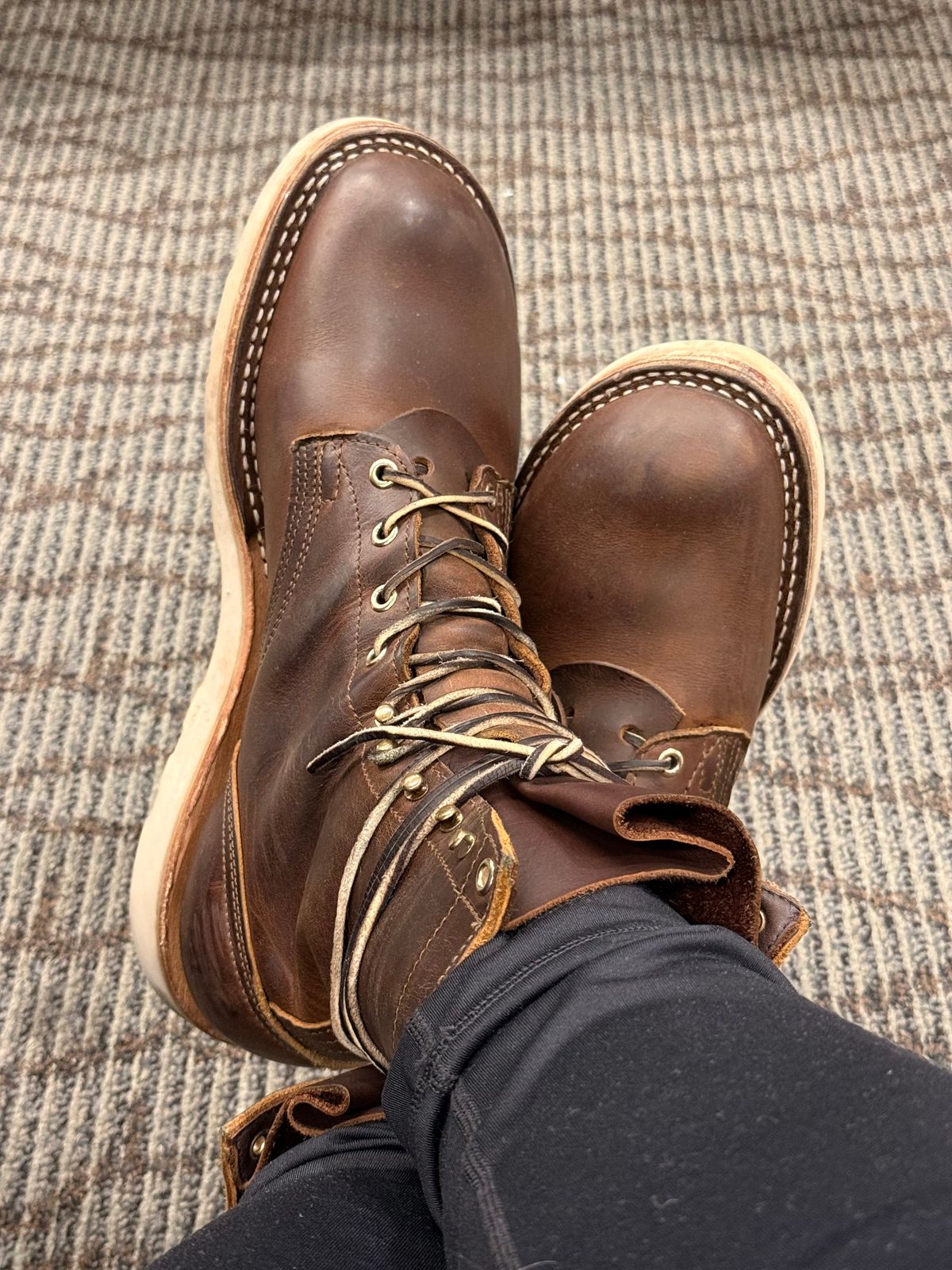 Photo by Shipwrx on November 22, 2025 of the Nicks Traveler in Horween Orange Predator.