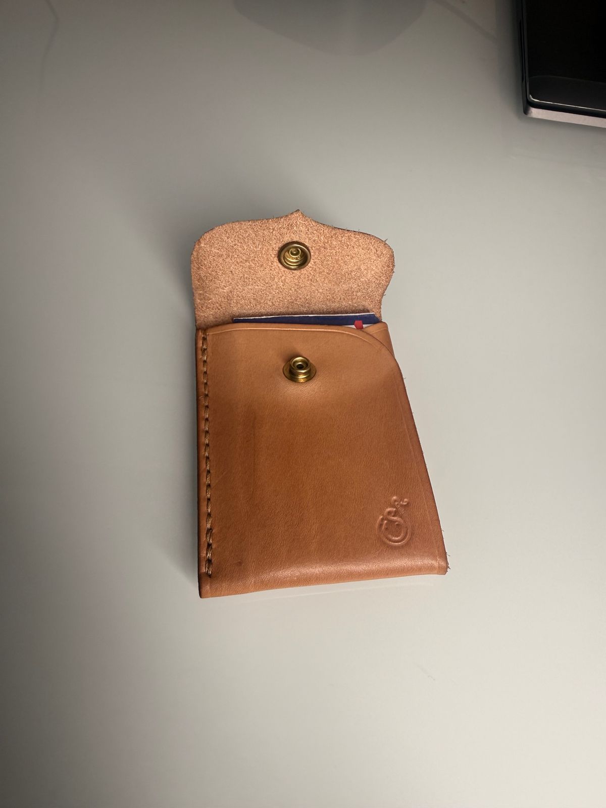 Photo by Shipwrx on January 2, 2026 of the Ship John Foley Card Wallet in Natural.