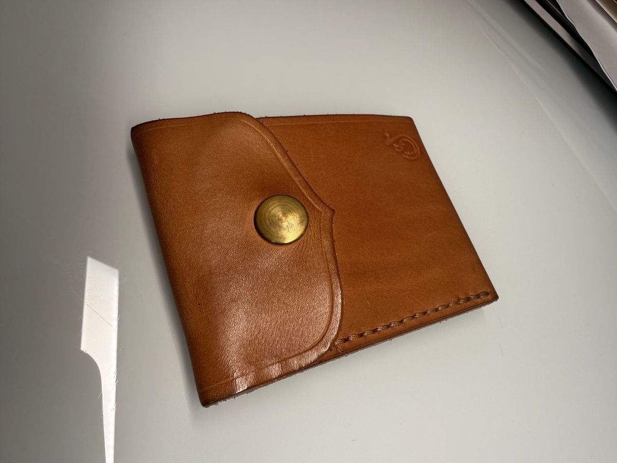 Photo by Shipwrx on March 2, 2026 of the Ship John Foley Card Wallet in Natural.