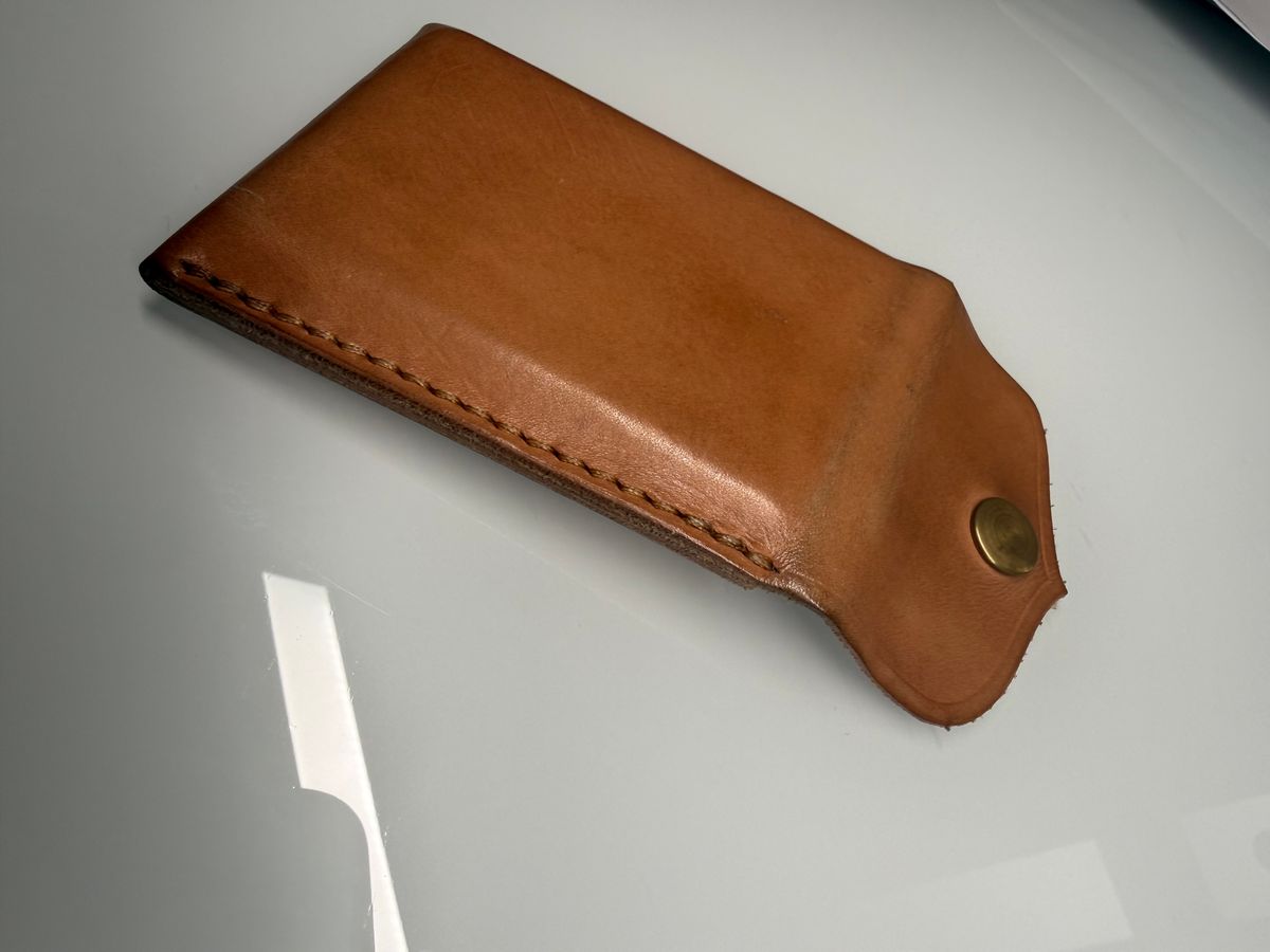 Photo by Shipwrx on March 2, 2026 of the Ship John Foley Card Wallet in Natural.