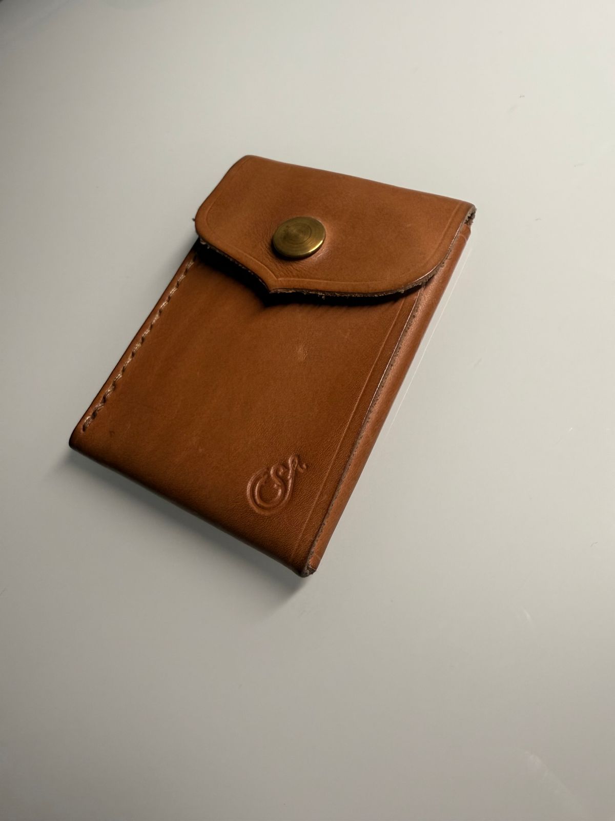 Photo by Shipwrx on April 1, 2026 of the Ship John Foley Card Wallet in Natural.