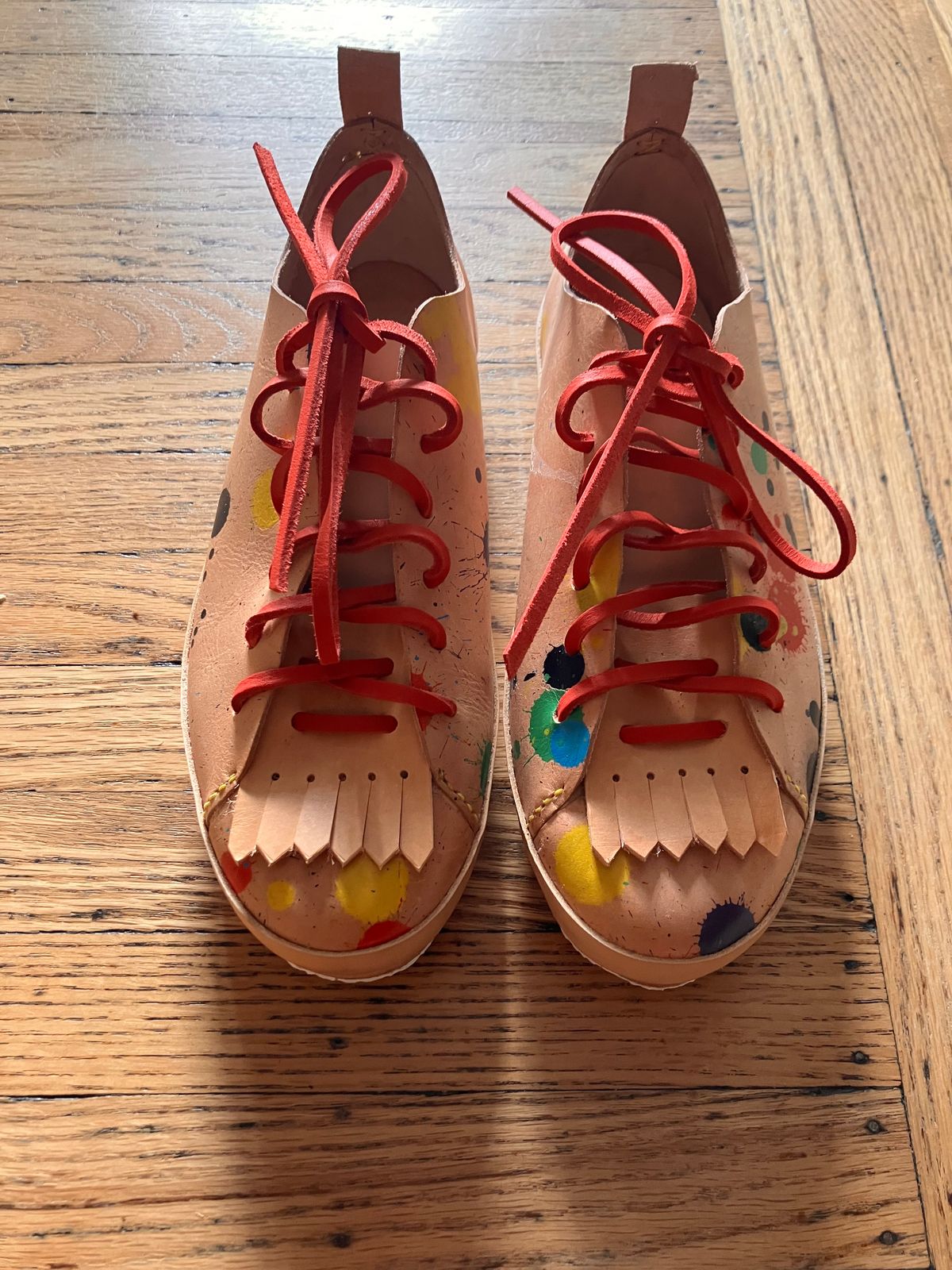Photo by smalls.and.co on October 15, 2024 of the Smalls & co Sneaker in Vegtable Tanned leather.
