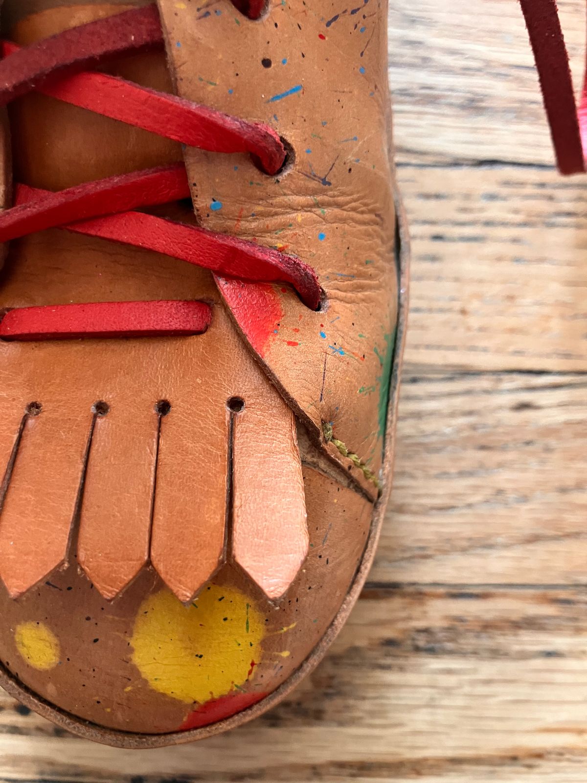 Photo by smalls.and.co on November 5, 2024 of the Smalls & co Sneaker in Vegtable Tanned leather.