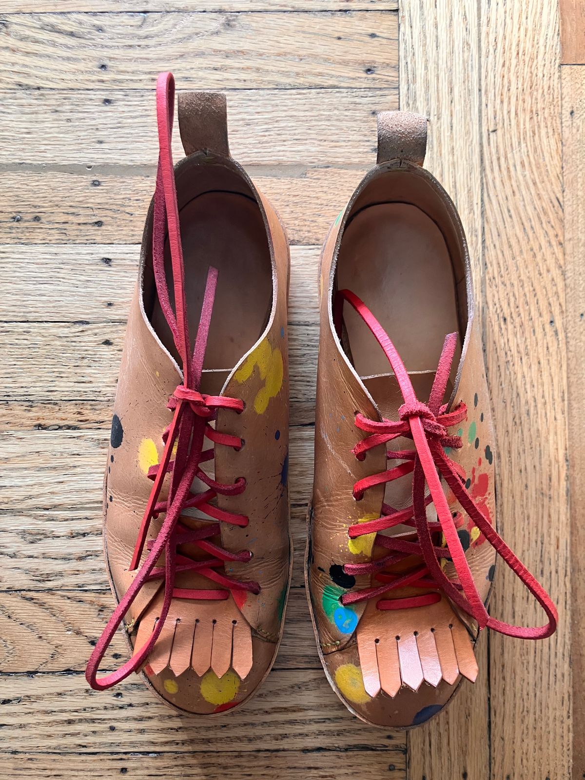 Photo by smalls.and.co on November 5, 2024 of the Smalls & co Sneaker in Vegtable Tanned leather.