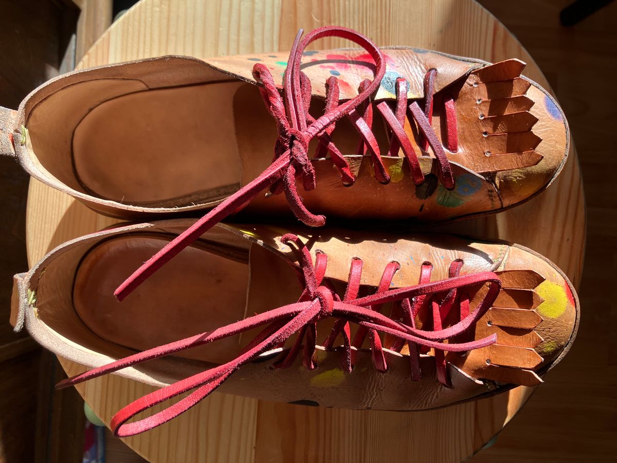 Photo by smalls.and.co on December 5, 2024 of the Smalls & co Sneaker in Vegtable Tanned leather.