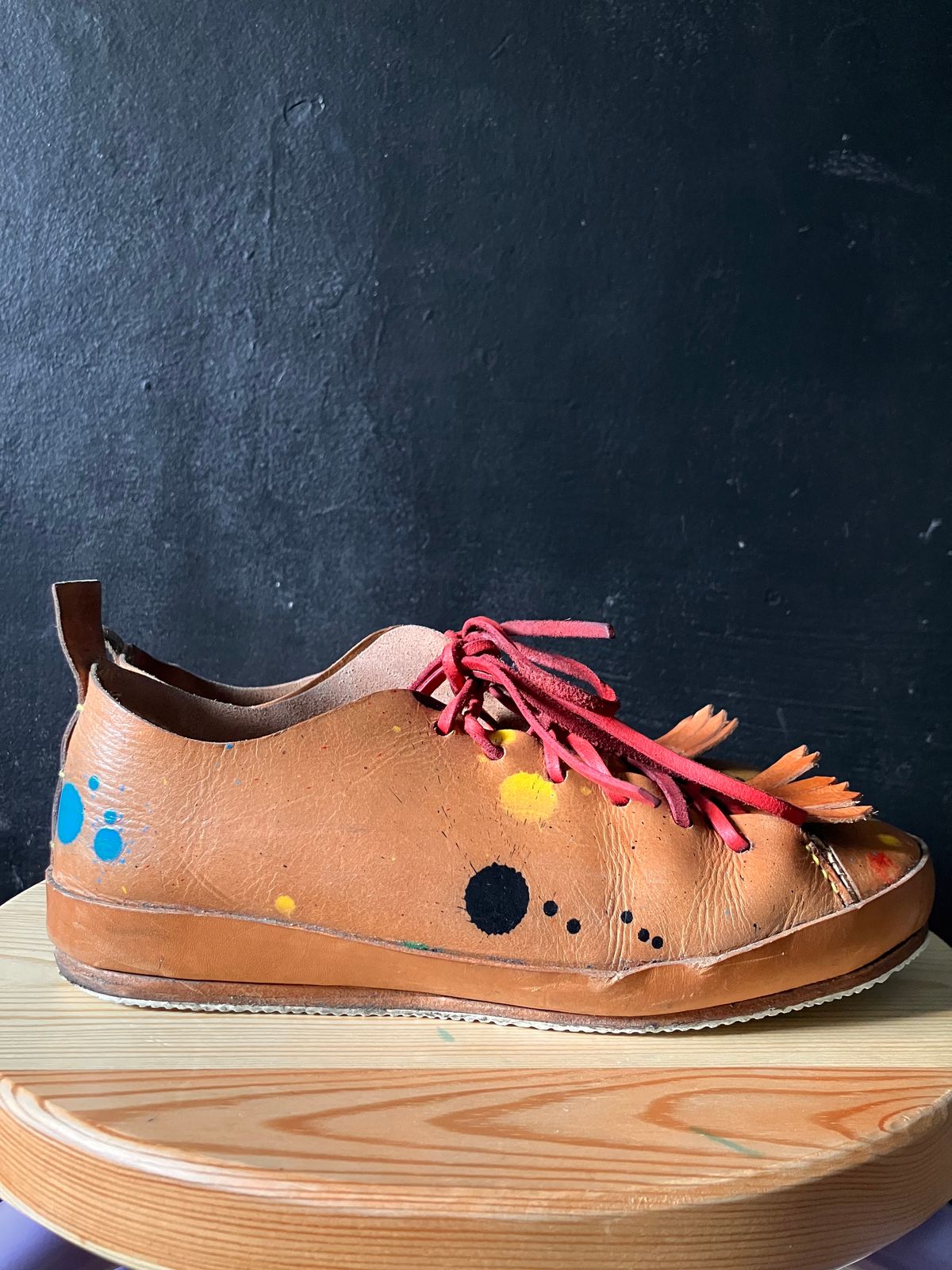 Photo by smalls.and.co on January 5, 2025 of the Smalls & co Sneaker in Vegtable Tanned leather.