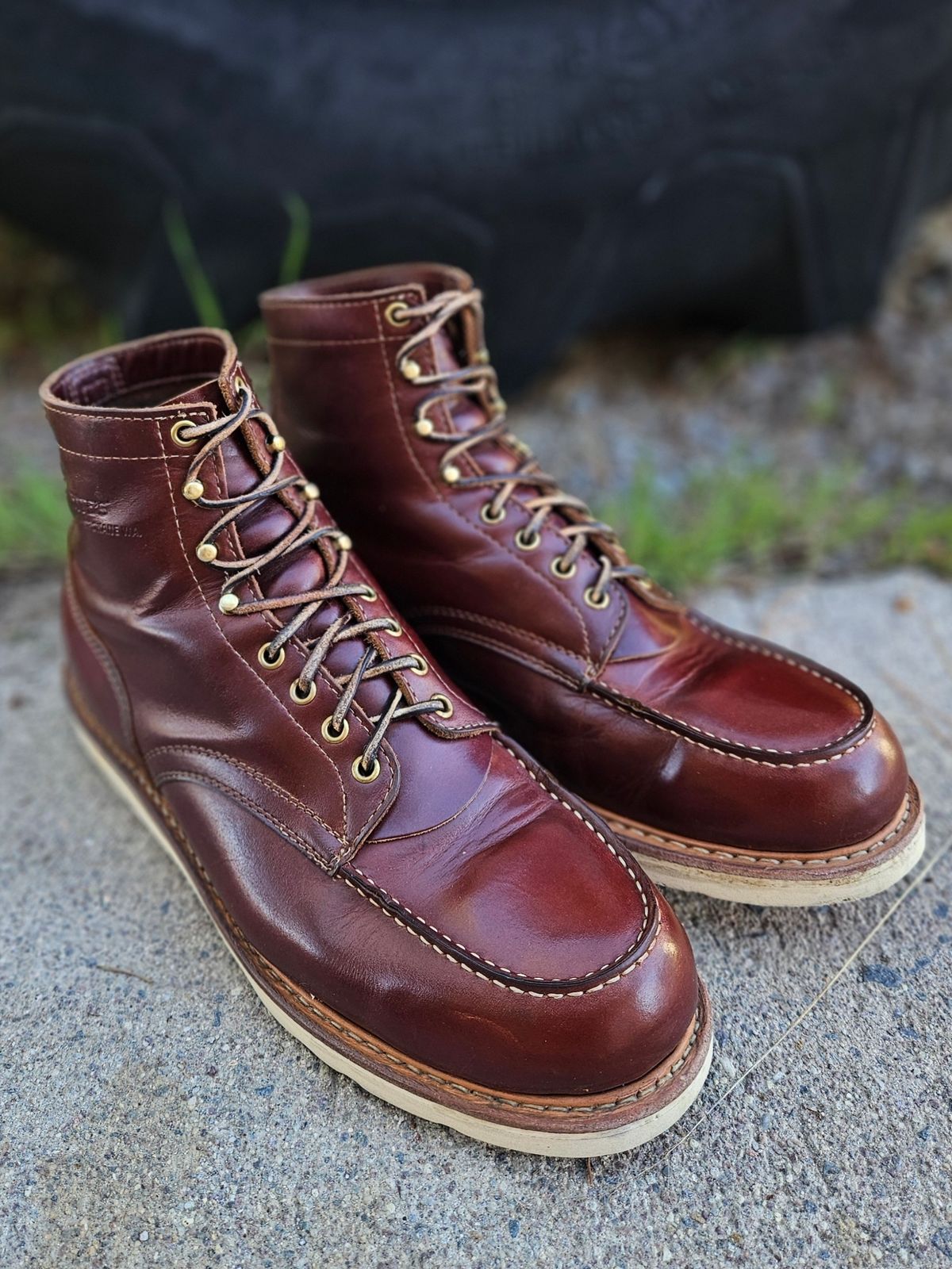 Photo by shipwreckwillie on March 12, 2026 of the White's Perry 6" Select in Seidel British Tan Double Shot.