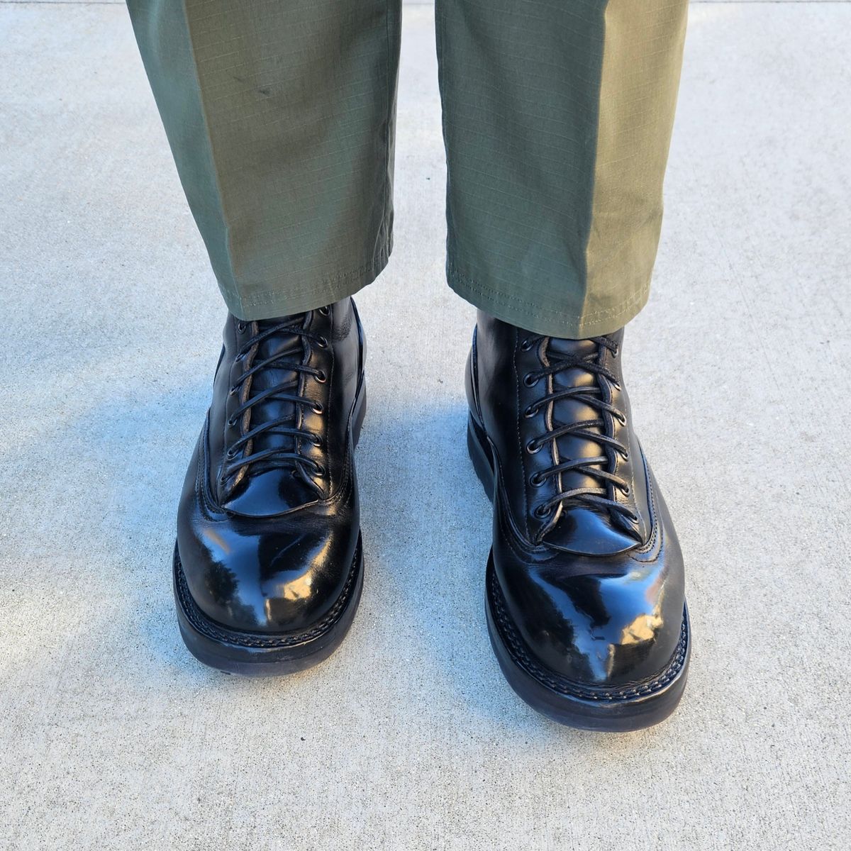 Photo by shipwreckwillie on October 21, 2025 of the Nicks Lace To Toe in Horween Black Chromexcel.