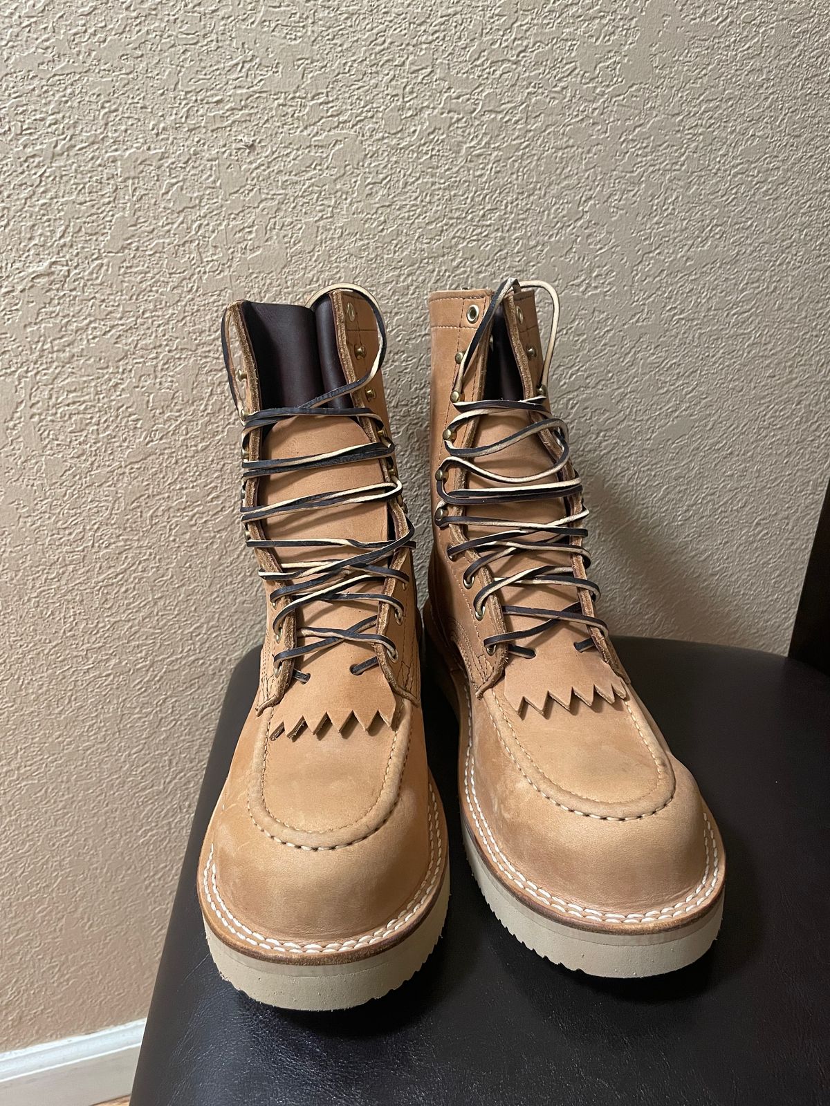 Photo by KuKuSparky on October 1, 2024 of the Nicks Moc Toe Pro in Seidel 1964 Tan.