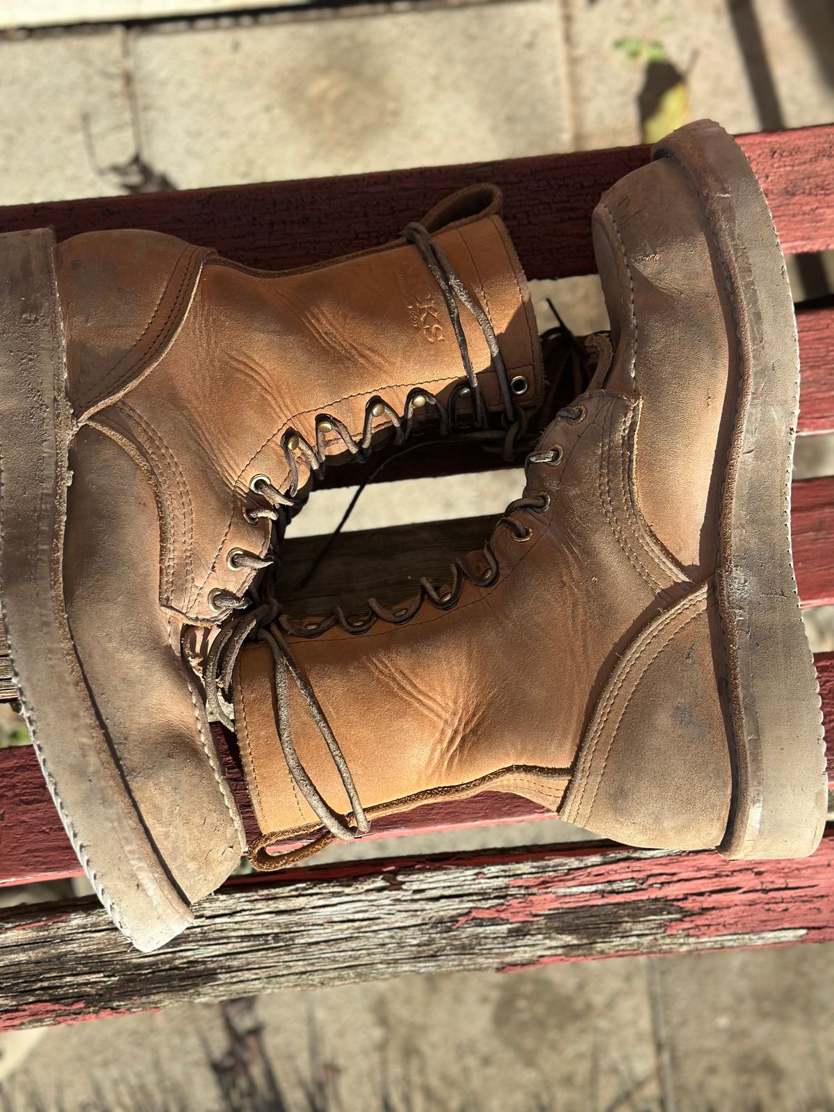 Photo by KuKuSparky on January 5, 2025 of the Nicks Moc Toe Pro in Seidel 1964 Tan.