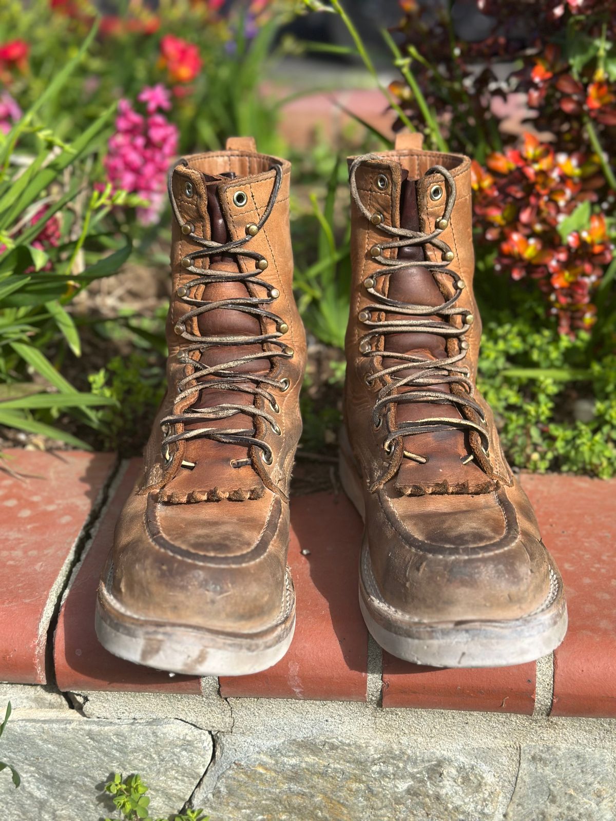 Photo by KuKuSparky on March 2, 2025 of the Nicks Moc Toe Pro in Seidel 1964 Tan.
