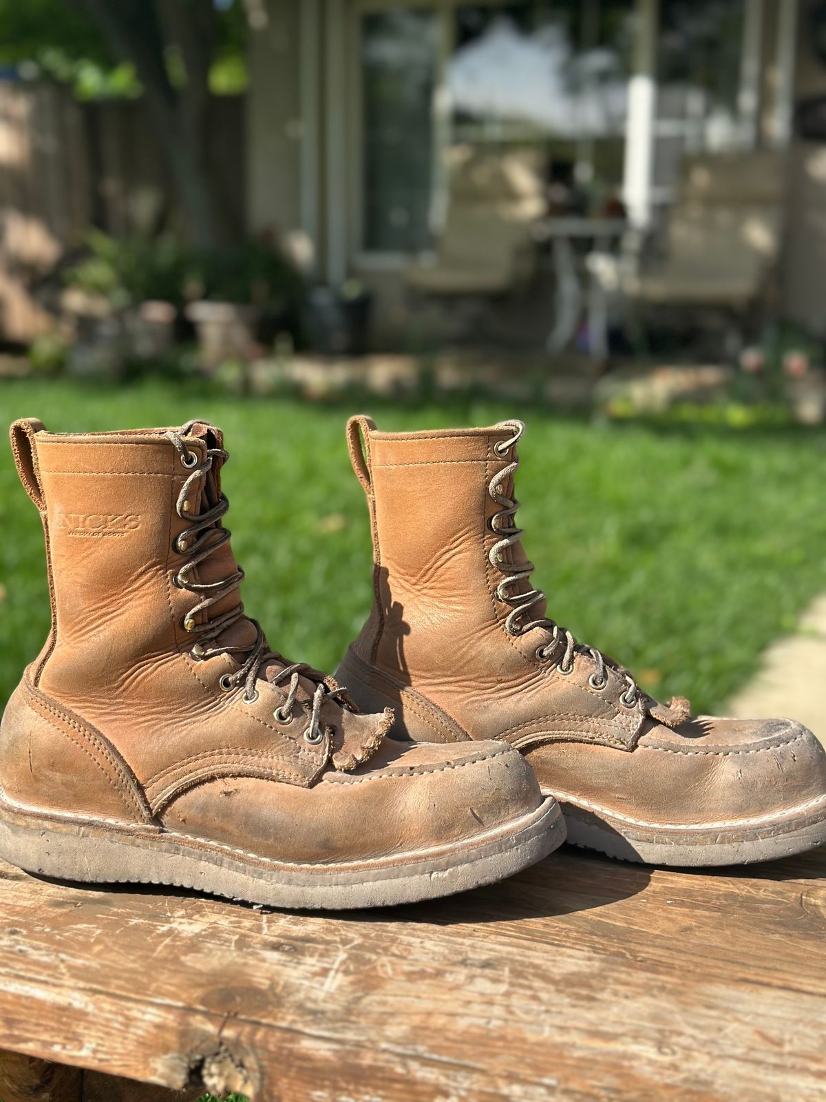 Photo by KuKuSparky on April 5, 2025 of the Nicks Moc Toe Pro in Seidel 1964 Tan.