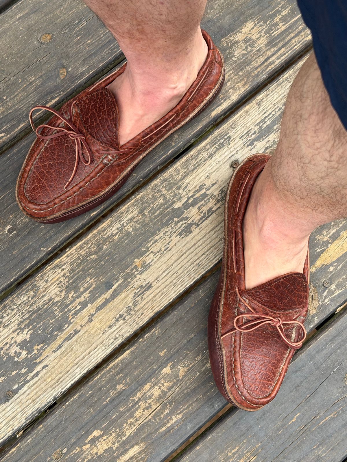 Photo by BigDawg308 on May 6, 2026 of the Russell Moccasin Co. O’neida in Law Tanning Cognac Big Horn Shrunken Bison.