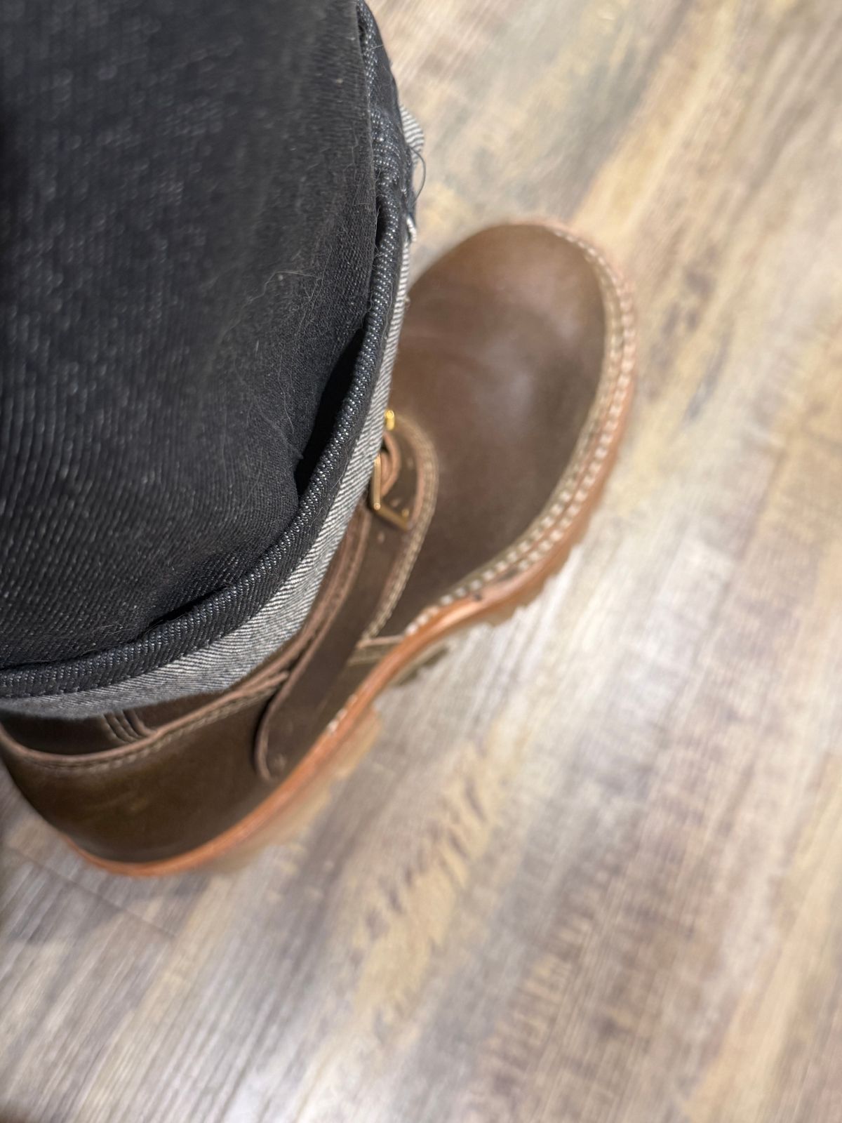 Photo by BigDawg308 on March 12, 2026 of the White's Nomad Engineer Boots in Horween Dark Olive Waxed Flesh.