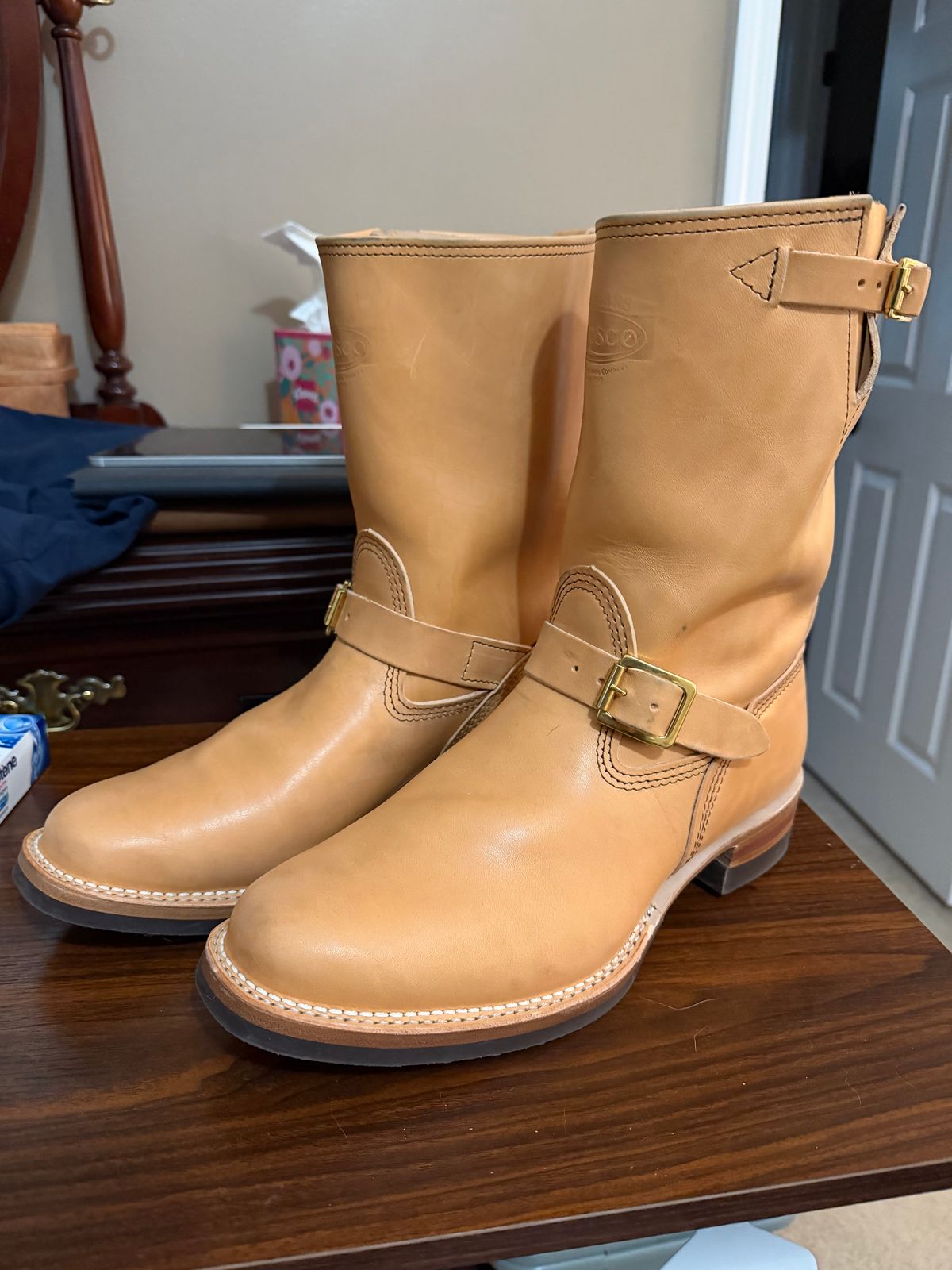 Photo by BigDawg308 on February 16, 2026 of the Wesco Mister Lou in Maryam Vachetta Natural Horsebutt.