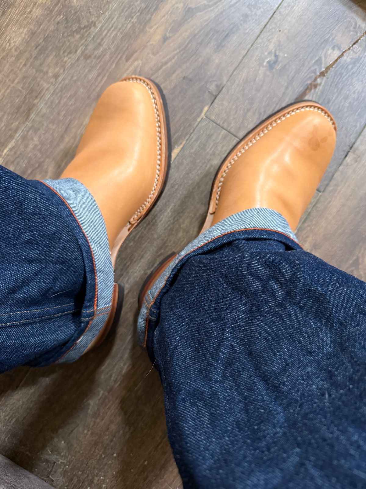 Photo by BigDawg308 on February 21, 2026 of the Wesco Mister Lou in Maryam Vachetta Natural Horsebutt.