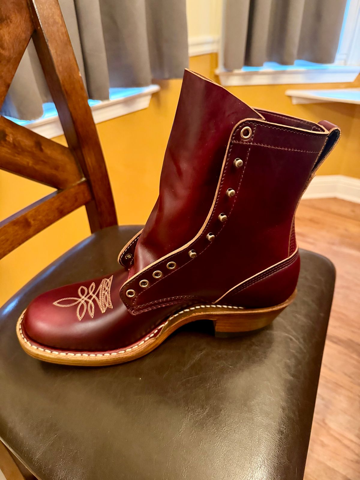 Photo by BigDawg308 on December 2, 2025 of the White's Packer in Horween Burgundy Chromexcel Horsehide.