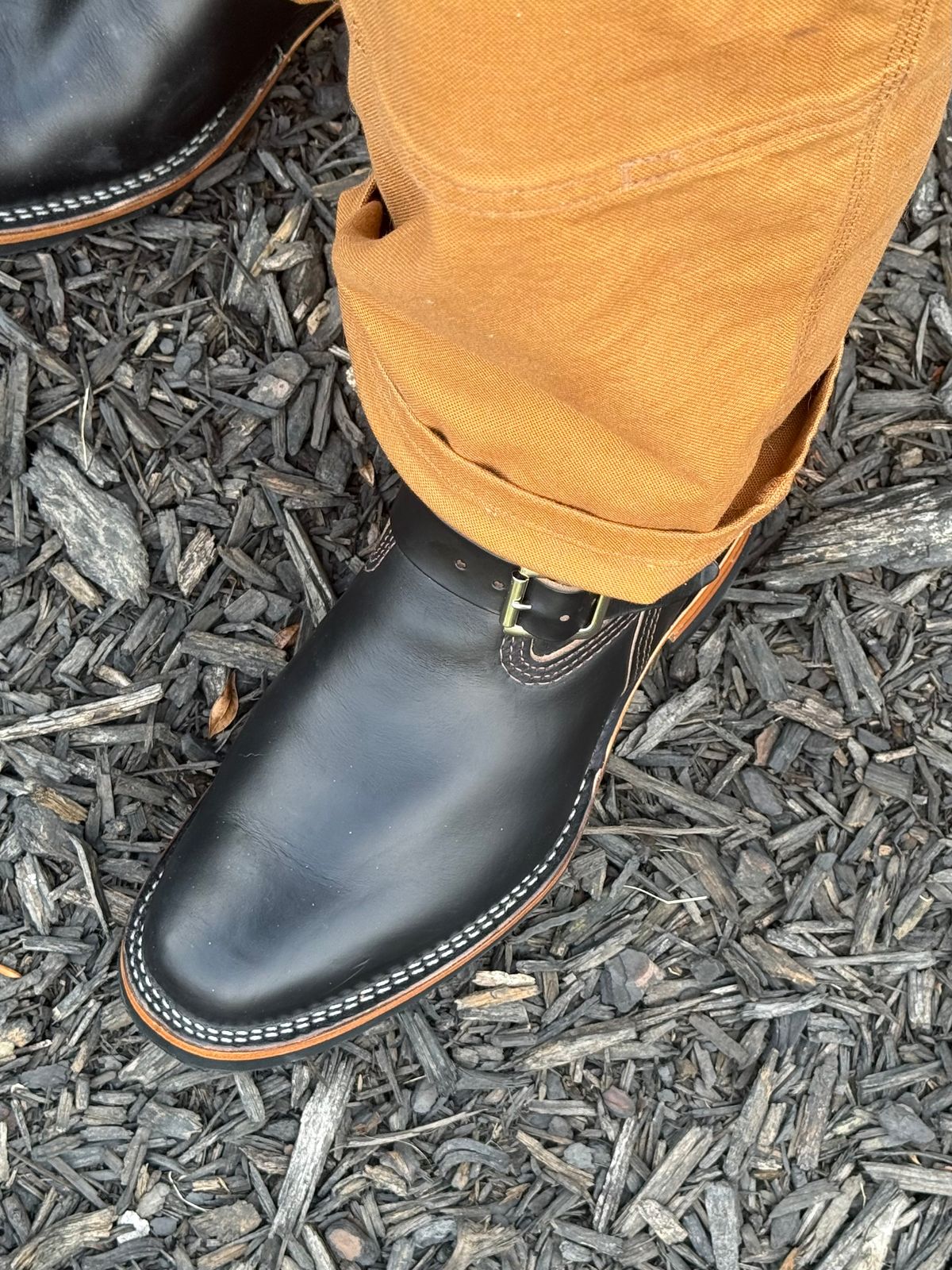 Photo by BigDawg308 on July 19, 2025 of the Wesco Mister Lou in Horween Black Chromexcel Horsehide.