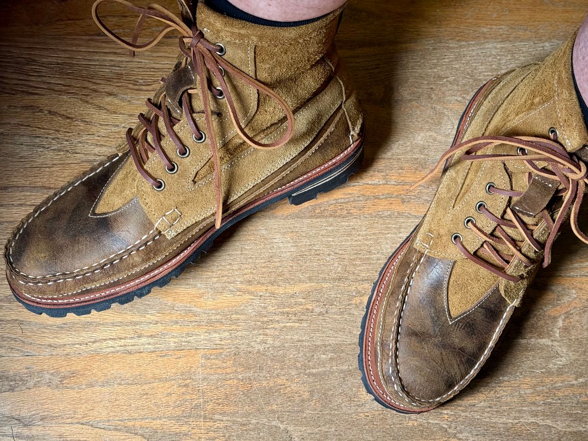 Photo by BigDawg308 on August 6, 2025 of the Easymoc Rangeley in C.F. Stead Waxed Elk & C.F. Stead Snuff Waxed Kudu.