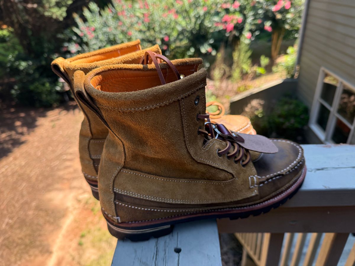 Photo by BigDawg308 on August 6, 2025 of the Easymoc Rangeley in C.F. Stead Waxed Elk & C.F. Stead Snuff Waxed Kudu.