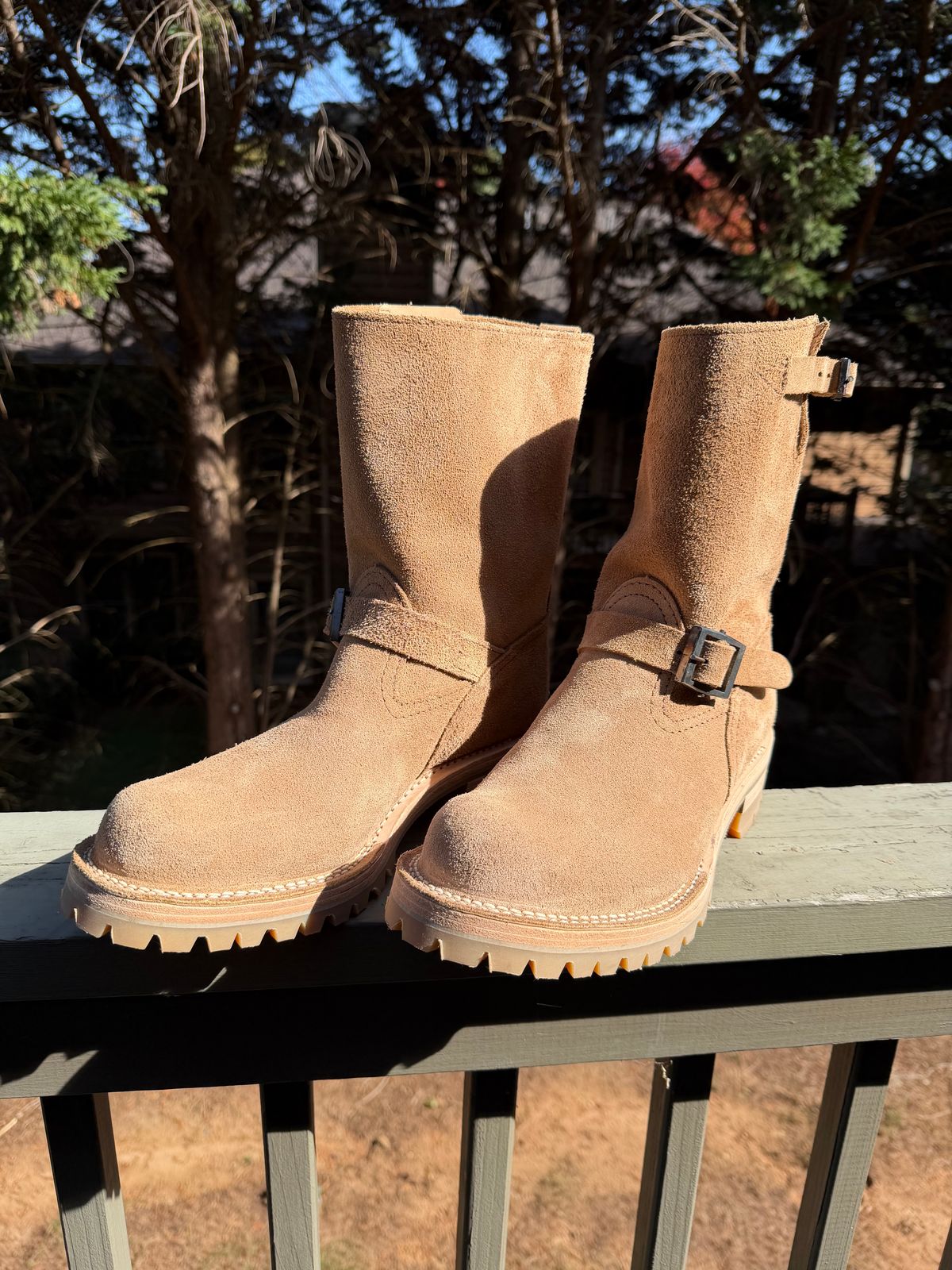 Photo by BigDawg308 on October 25, 2025 of the Wesco Boss Engineer Boot in Seidel Burlap Roughout.