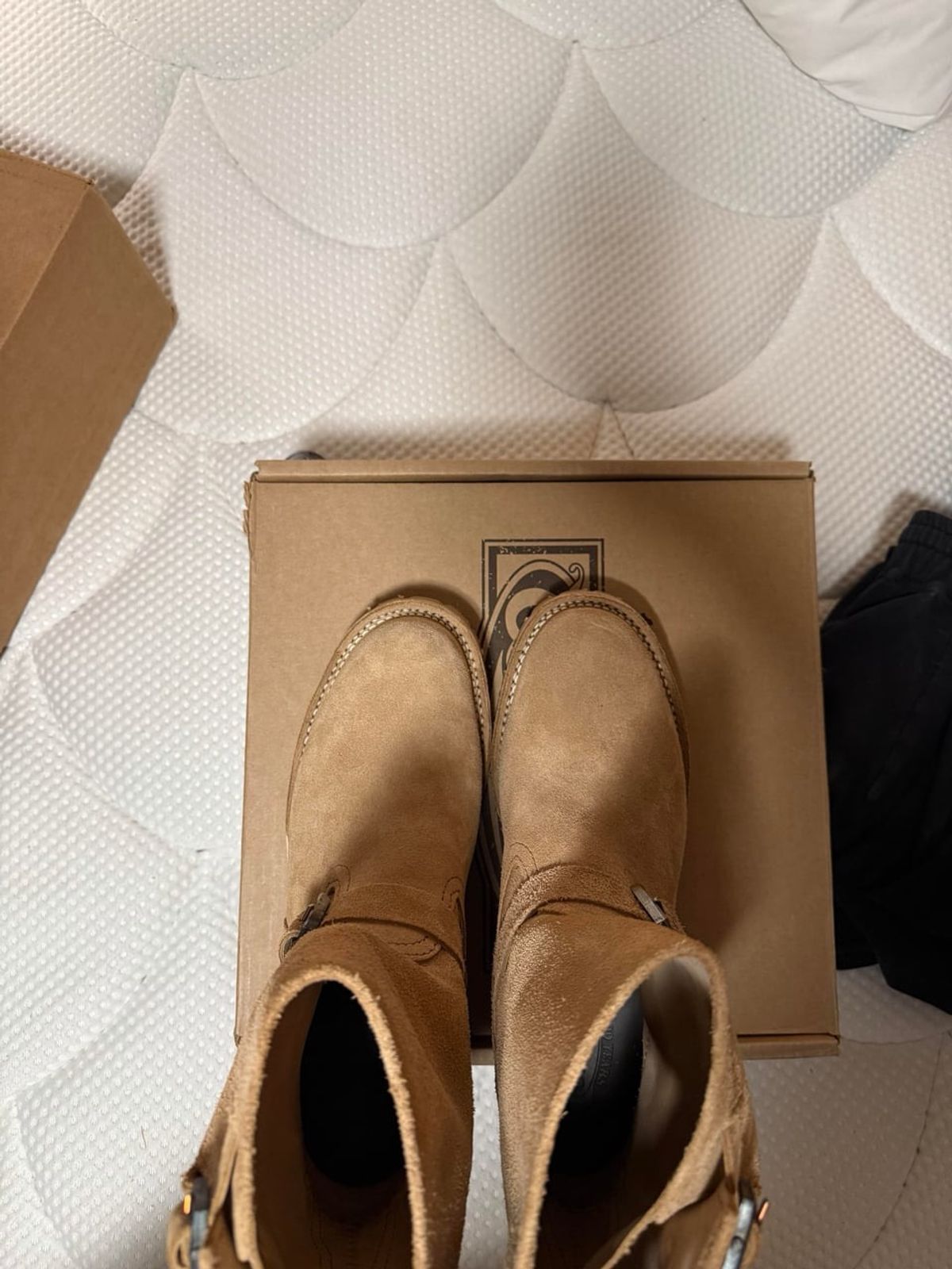 Photo by BigDawg308 on October 21, 2025 of the Wesco Boss Engineer Boot in Seidel Burlap Roughout.