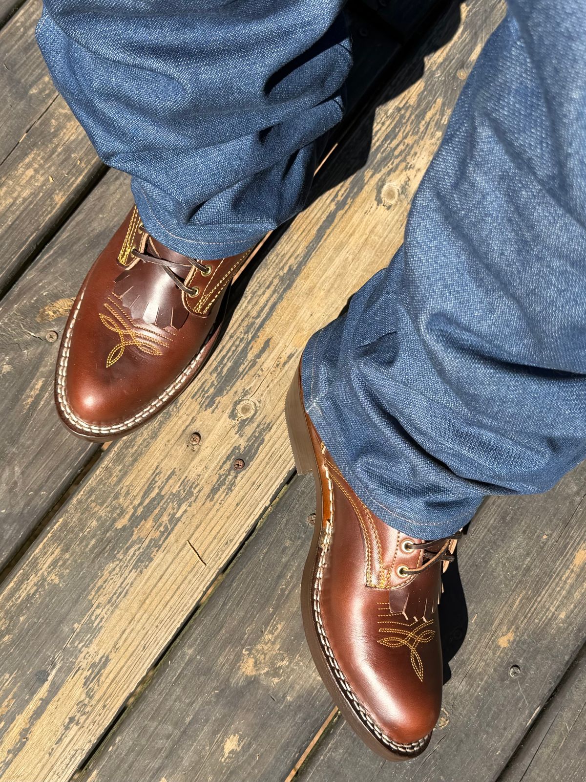 Photo by BigDawg308 on October 16, 2025 of the Frank's Boots Frontier Packer in Horween Timber Chromexcel.