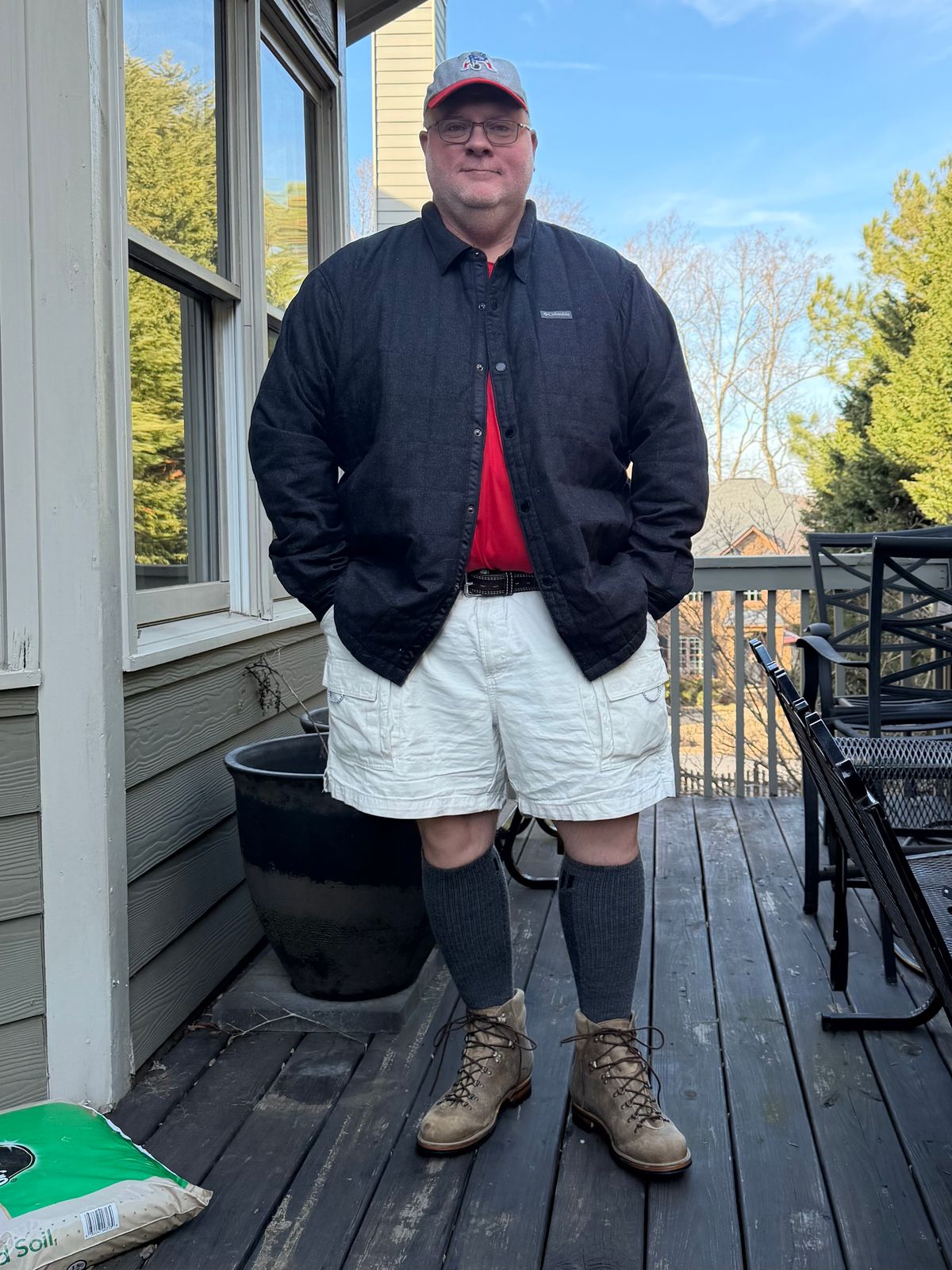 Photo by jy7.62 on February 12, 2026 of the Viberg Hiker in C.F. Stead Desert Sand Waxy Commander.