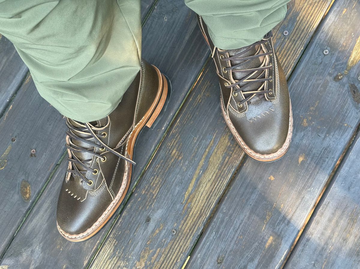 Photo by BigDawg308 on September 7, 2025 of the White's x Division Road LTT Lineman 350 in Horween Olive Waxed Flesh.