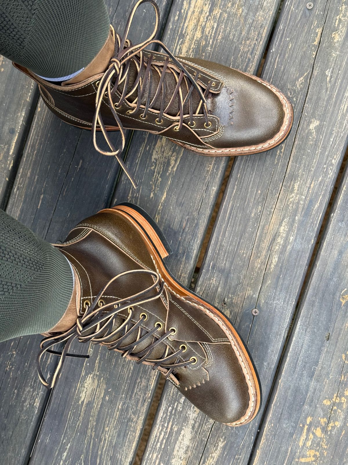 Photo by BigDawg308 on August 27, 2025 of the White's x Division Road LTT Lineman 350 in Horween Olive Waxed Flesh.