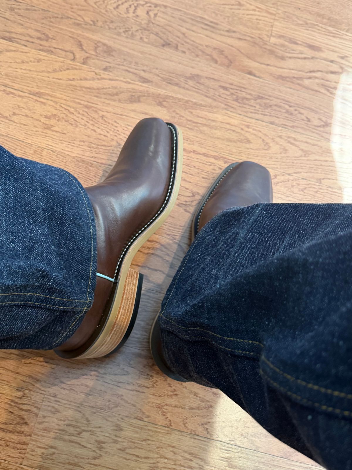 Photo by BigDawg308 on June 24, 2026 of the Olathe Boot Company Cutter Toe in Maryam Vachetta Walnut Horsebutt.