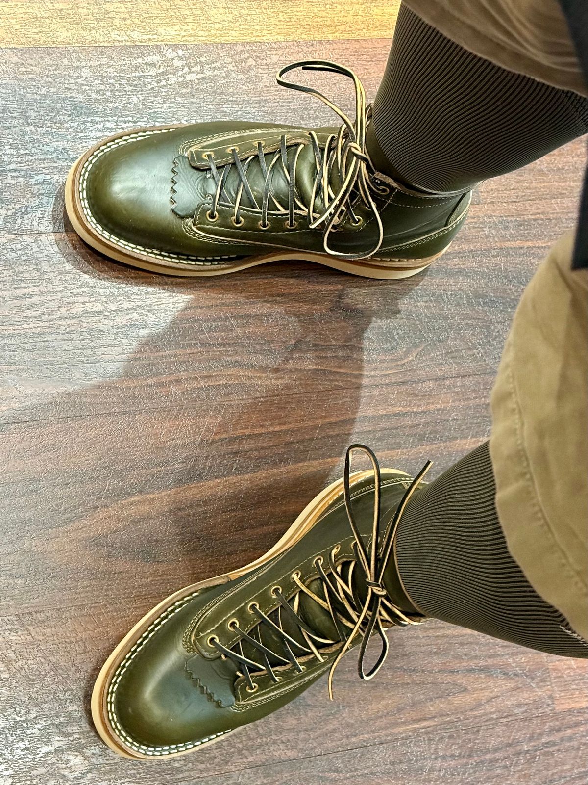 Photo by BigDawg308 on April 24, 2025 of the White's C350LTT-CS in Horween Greener Pastures Chromexcel.