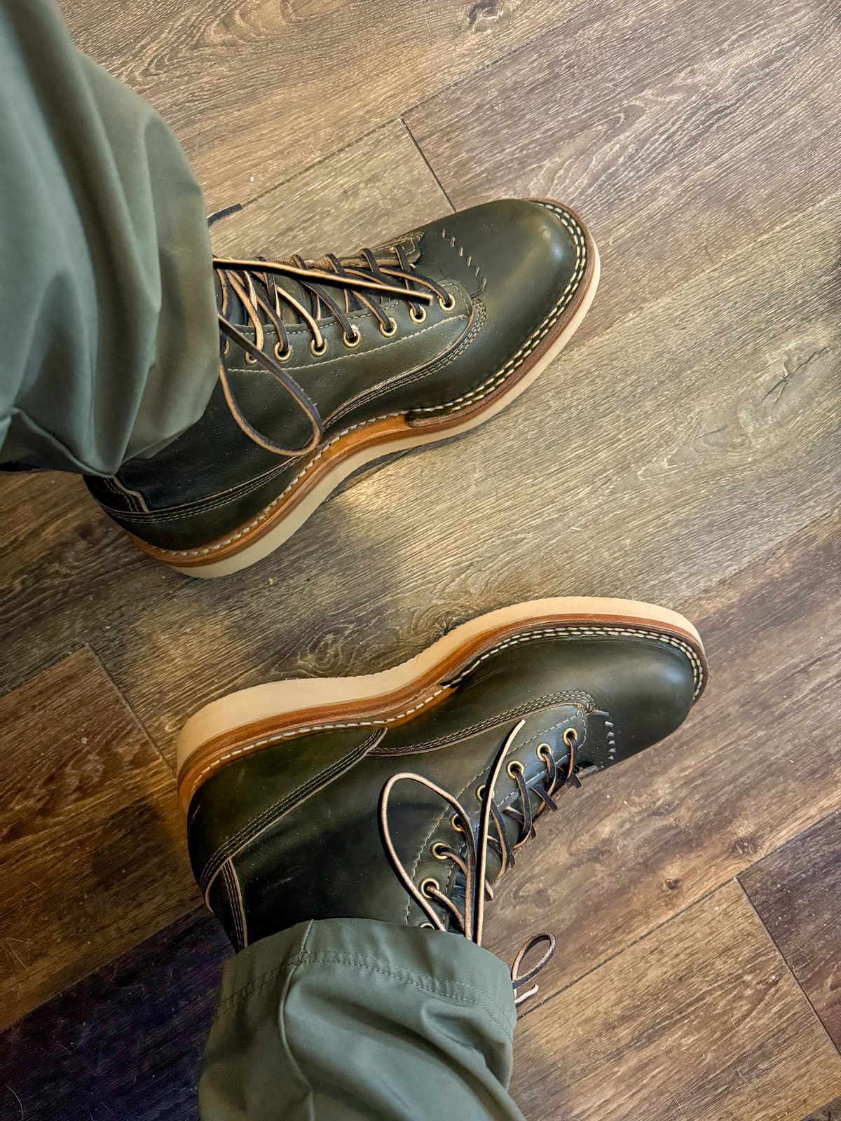 Photo by BigDawg308 on April 9, 2025 of the White's C350LTT-CS in Horween Greener Pastures Chromexcel.