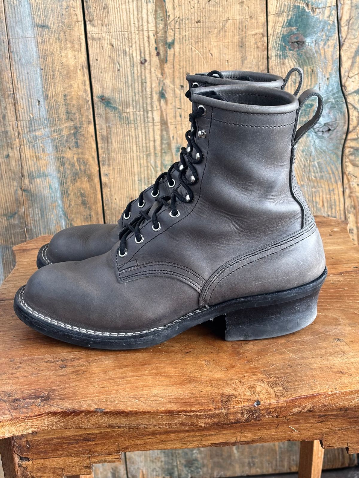 Photo by ThatShowroomGuy on November 4, 2025 of the Nicks Ranger in Cypress Light Grey.