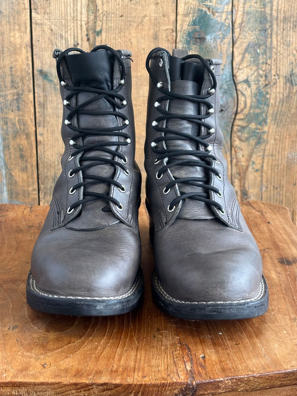 Photo by ThatShowroomGuy on December 4, 2025 of the Nicks Ranger in Cypress Light Grey.