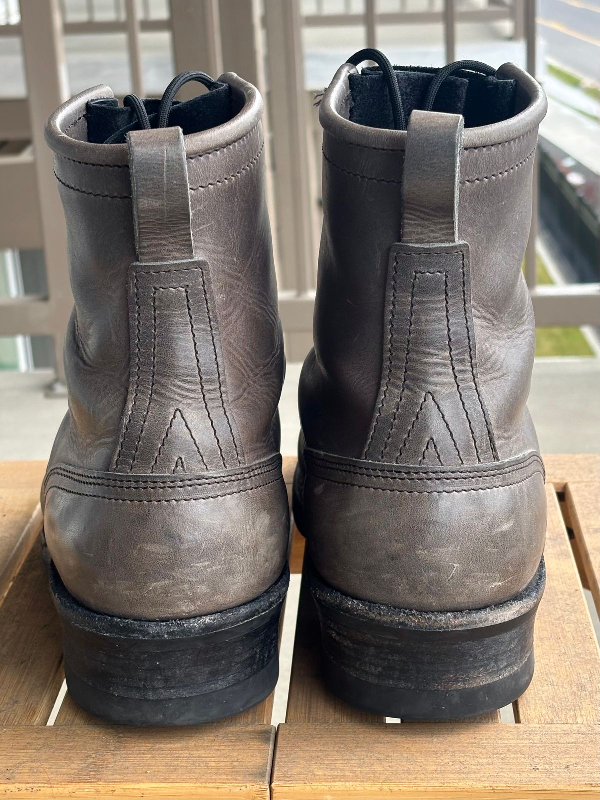 Photo by ThatShowroomGuy on January 5, 2026 of the Nicks Ranger in Cypress Light Grey.