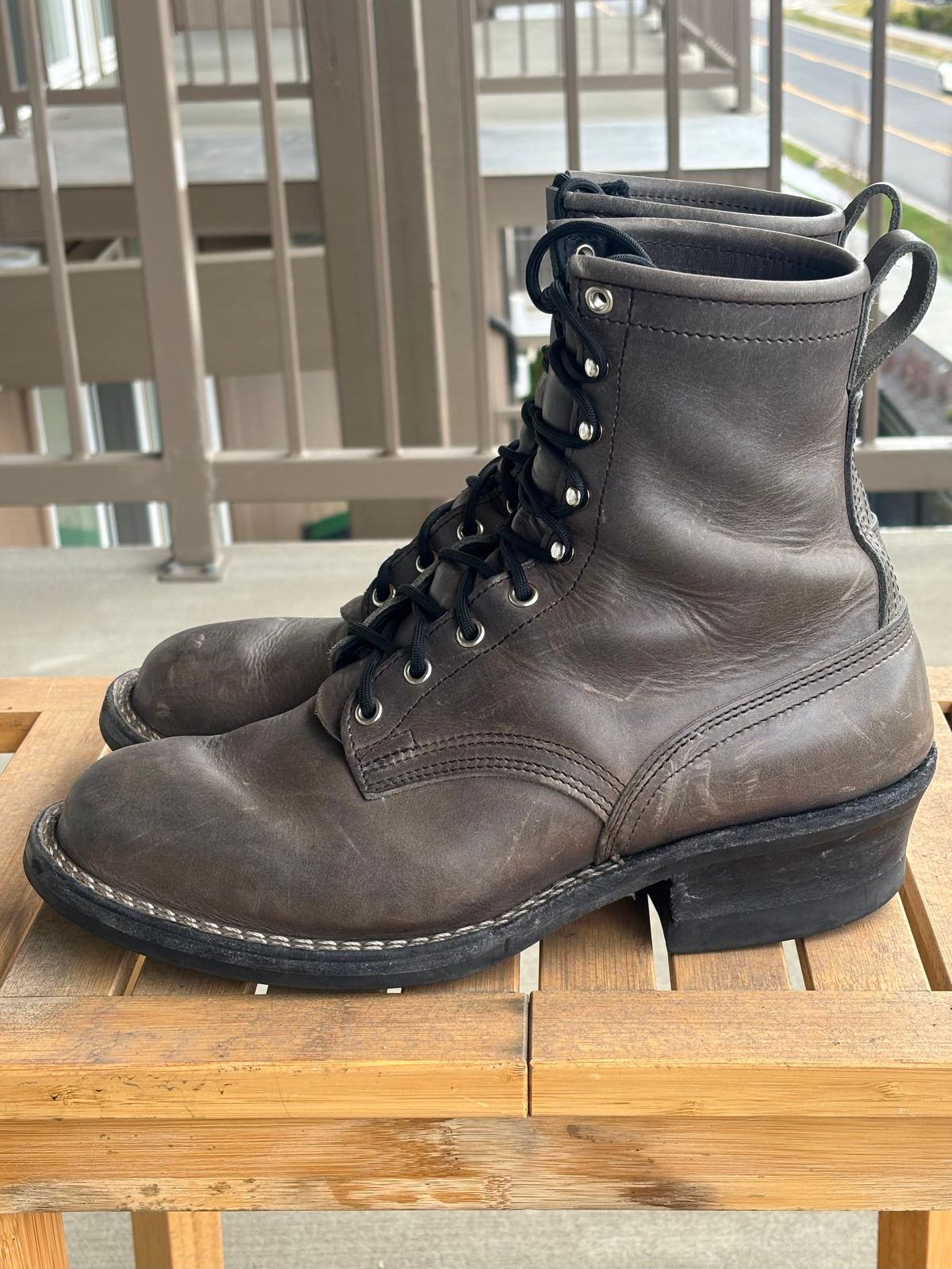 Photo by ThatShowroomGuy on January 5, 2026 of the Nicks Ranger in Cypress Light Grey.