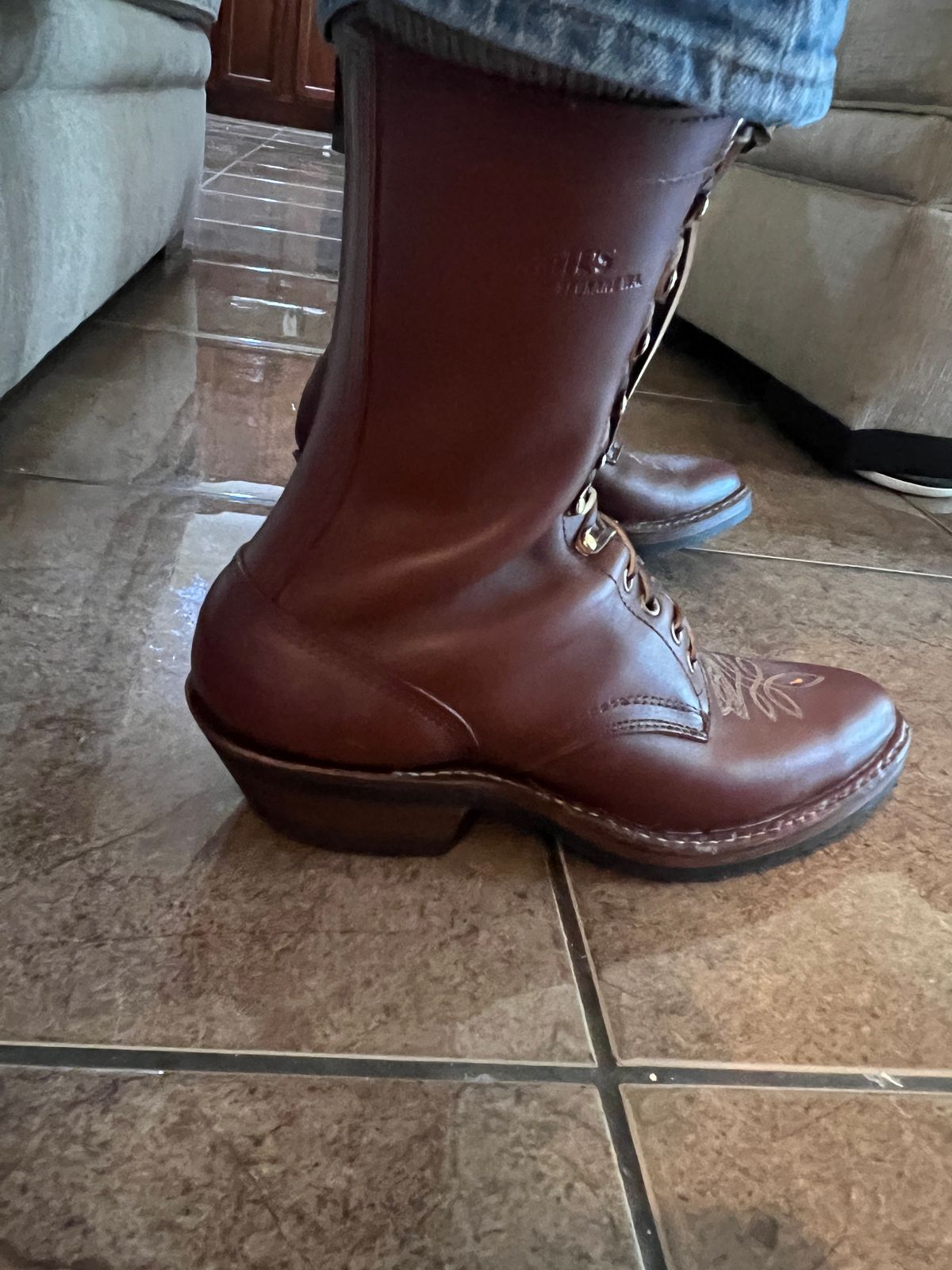 Photo by alex43366 on October 1, 2025 of the White's Packer Pointed Toe in Seidel Red Dog Oil Tan.